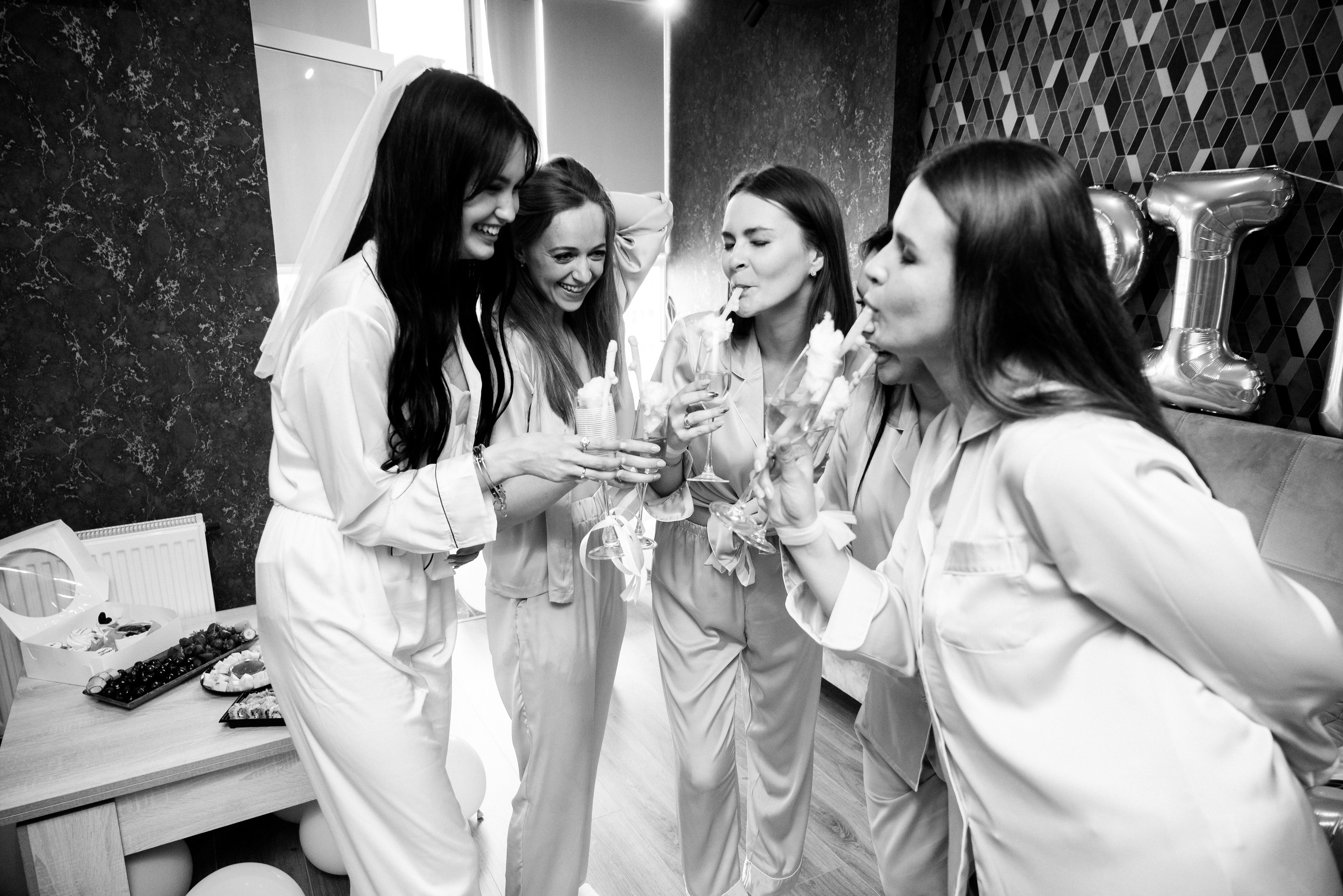 Девичник Юли. Свадебный и портретный фотограф в Липецке Юлия Свит