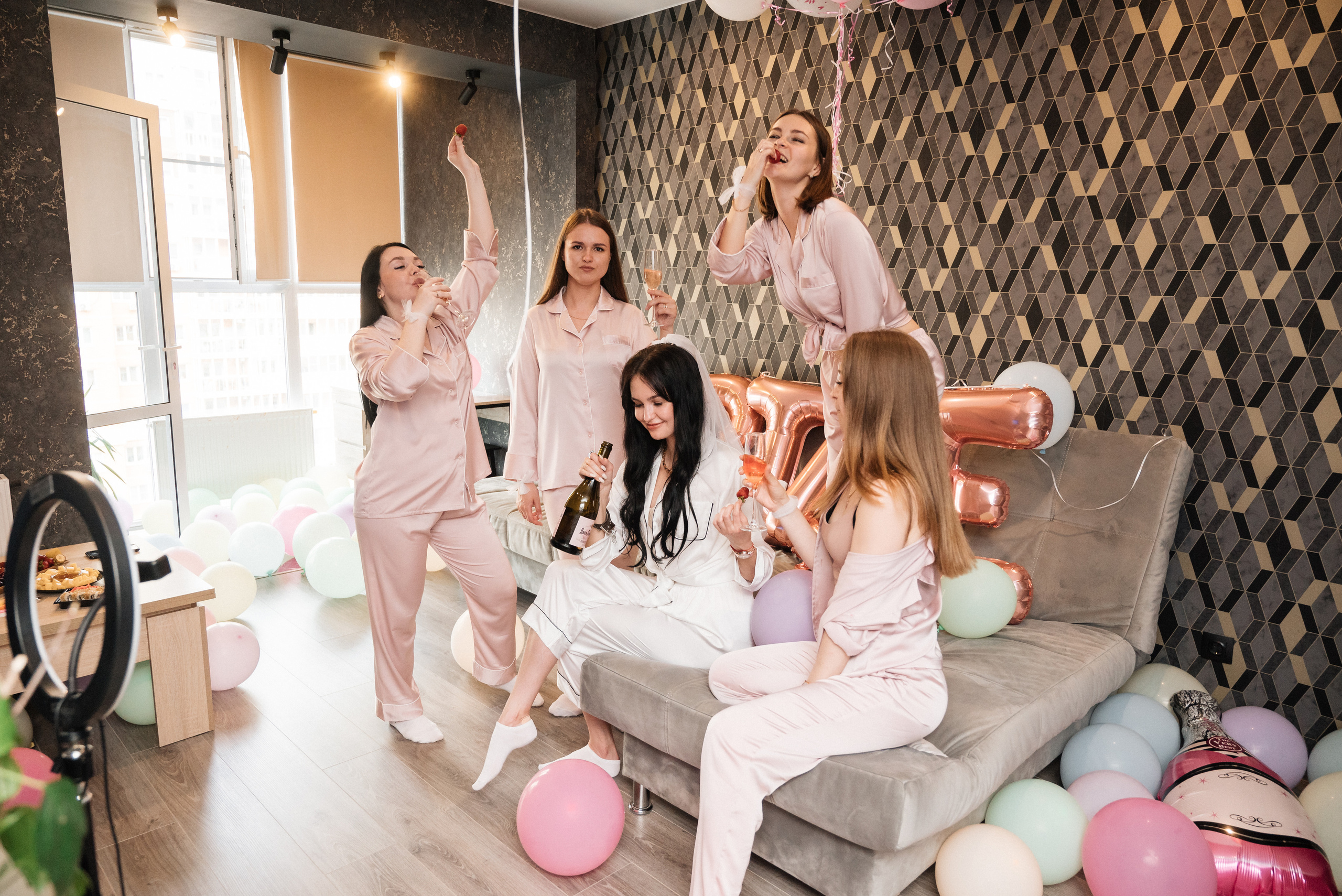 Девичник Юли. Свадебный и портретный фотограф в Липецке Юлия Свит