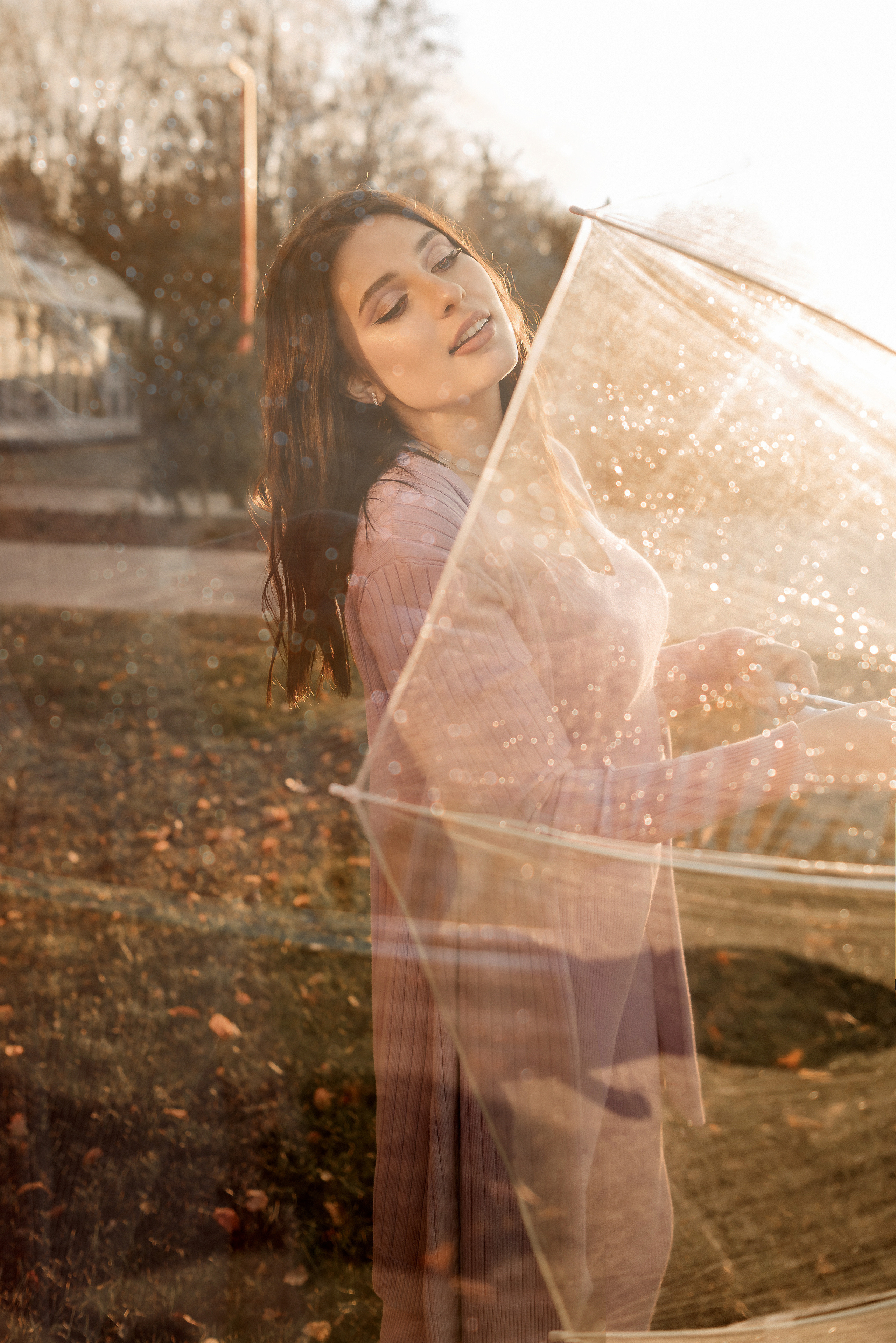 Яркая Ксюша в парке осенью. Свадебный и портретный фотограф в Липецке Юлия Свит