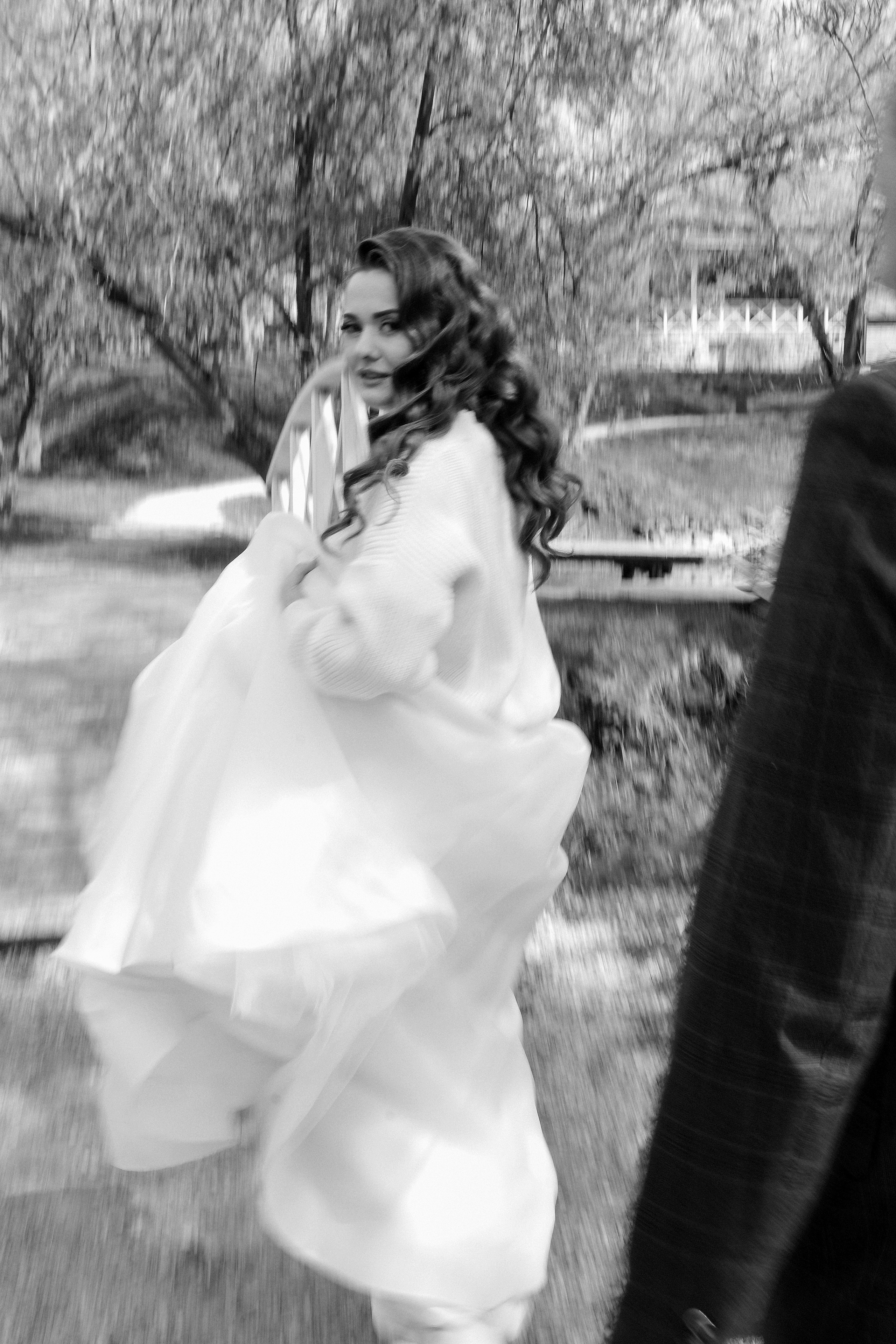 Лена и Серёжа (утро и прогулка в Скорняково). Свадебный и портретный фотограф в Липецке Юлия Свит