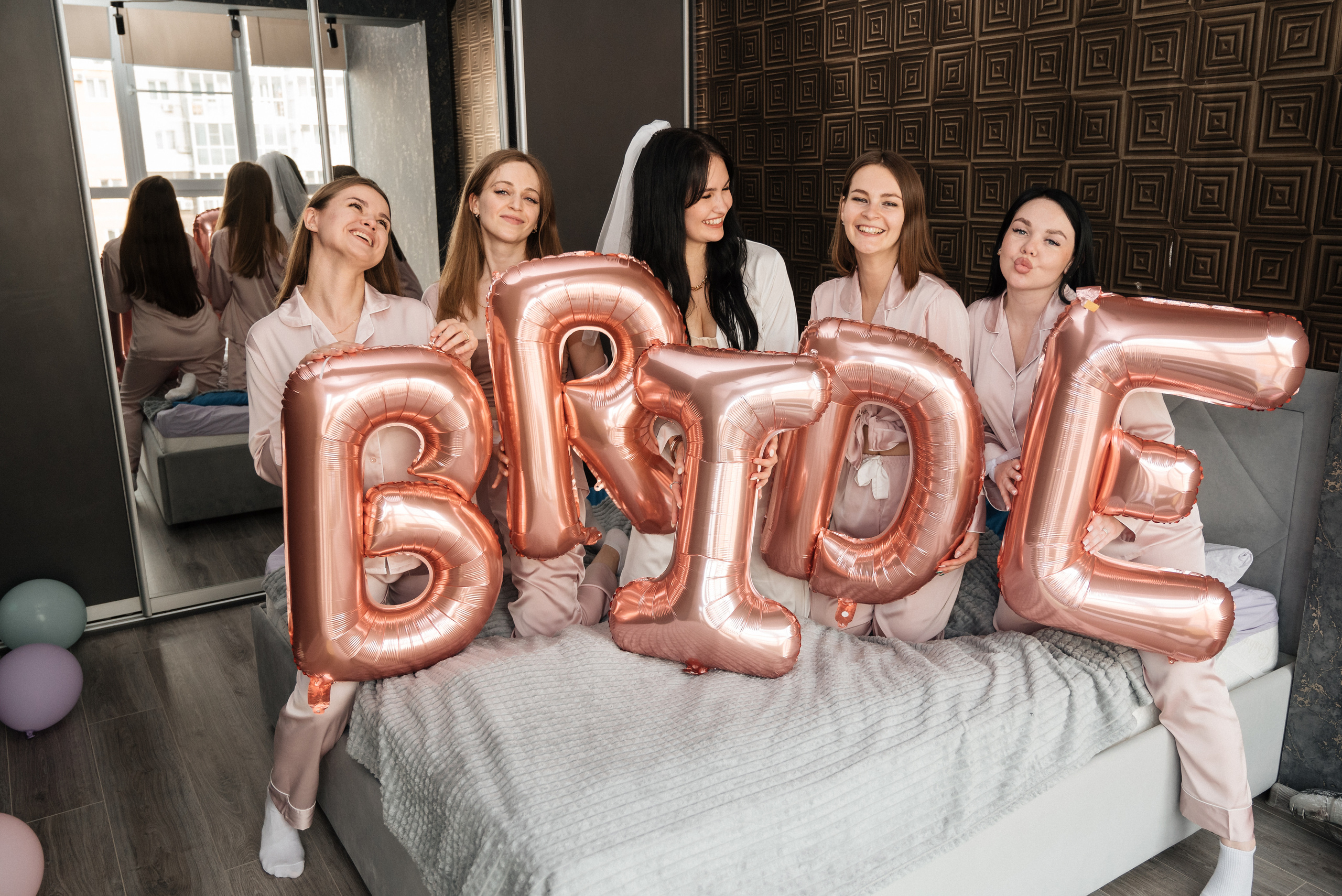 Девичник Юли. Свадебный и портретный фотограф в Липецке Юлия Свит