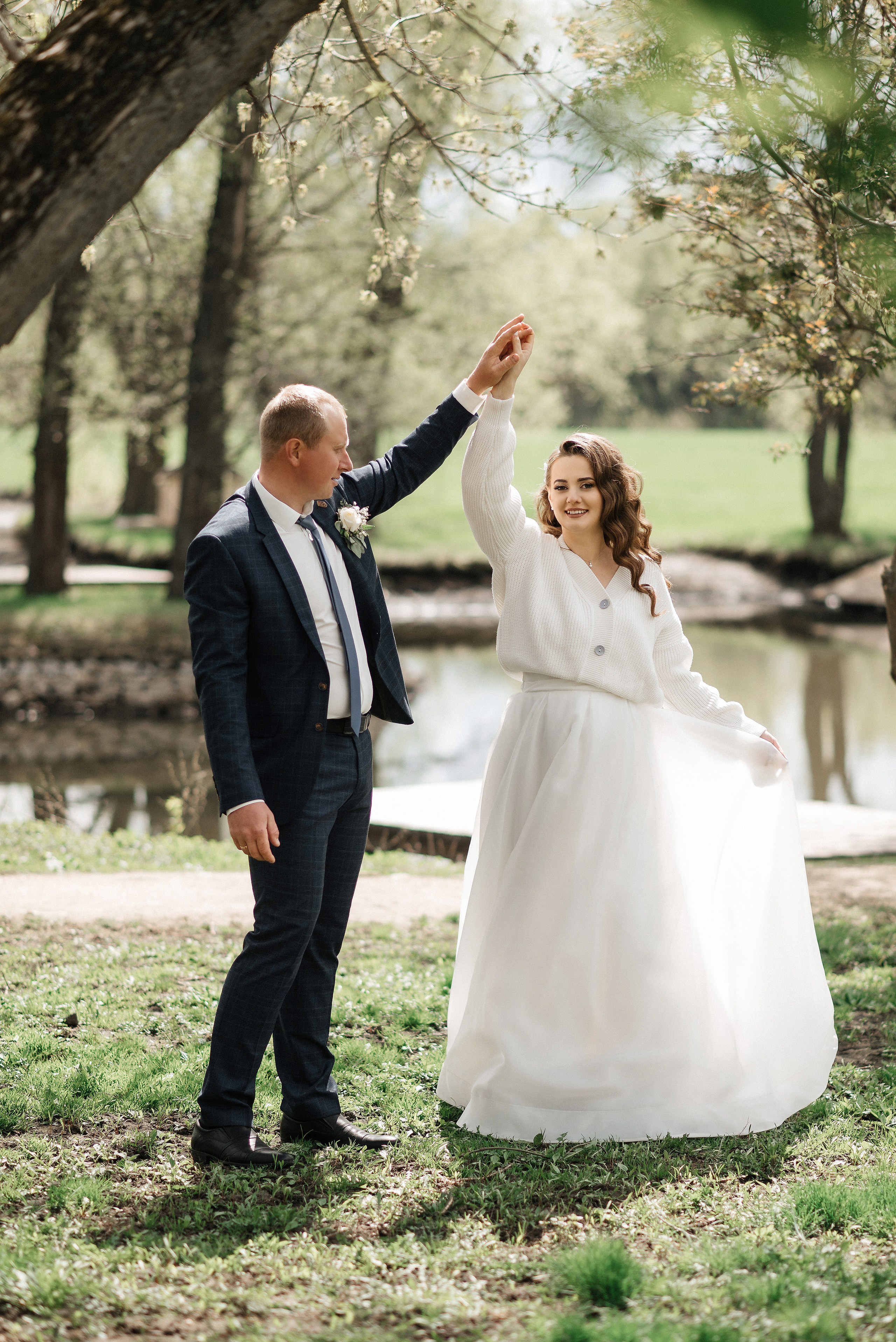 Лена и Серёжа (утро и прогулка в Скорняково). Свадебный и портретный фотограф в Липецке Юлия Свит