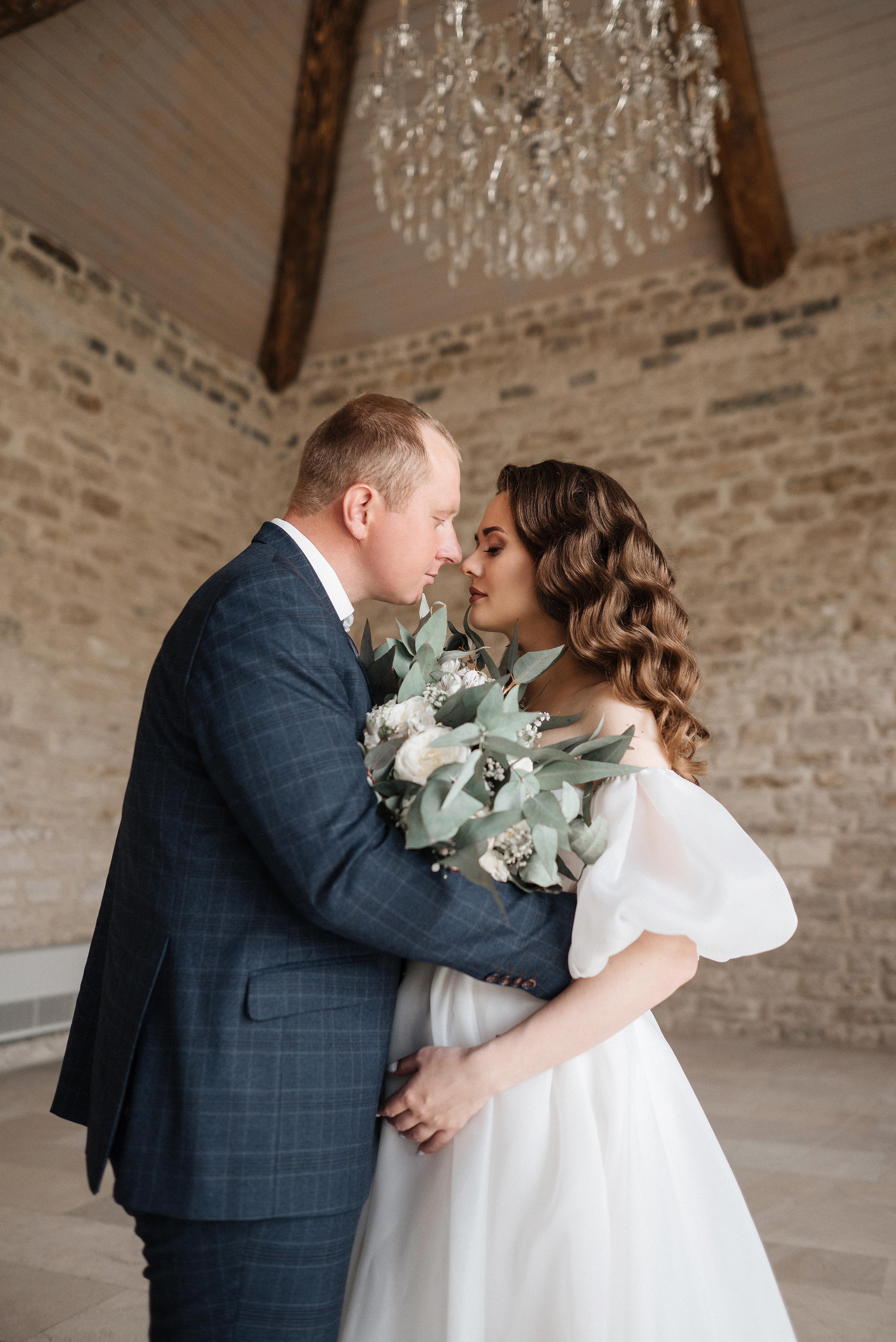 Лена и Серёжа (утро и прогулка в Скорняково). Свадебный и портретный фотограф в Липецке Юлия Свит