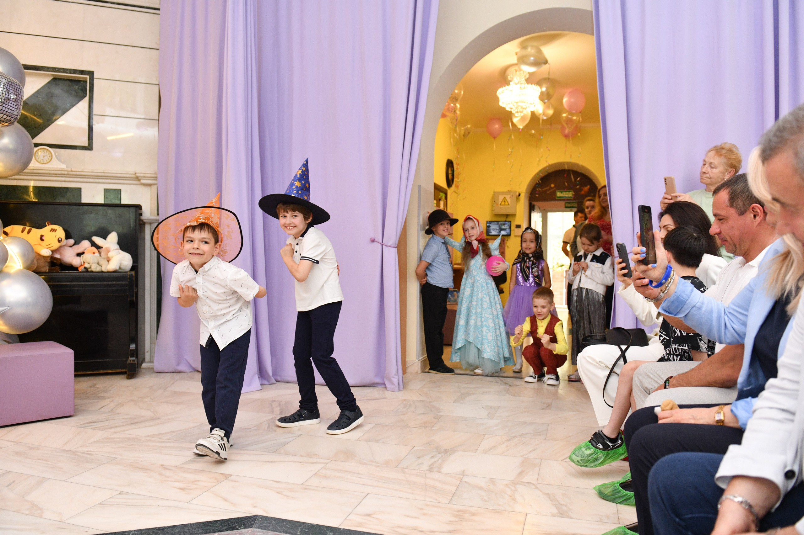 Выпуск 2025 Акуна. Свадебный и портретный фотограф в Москве Галина Борисова