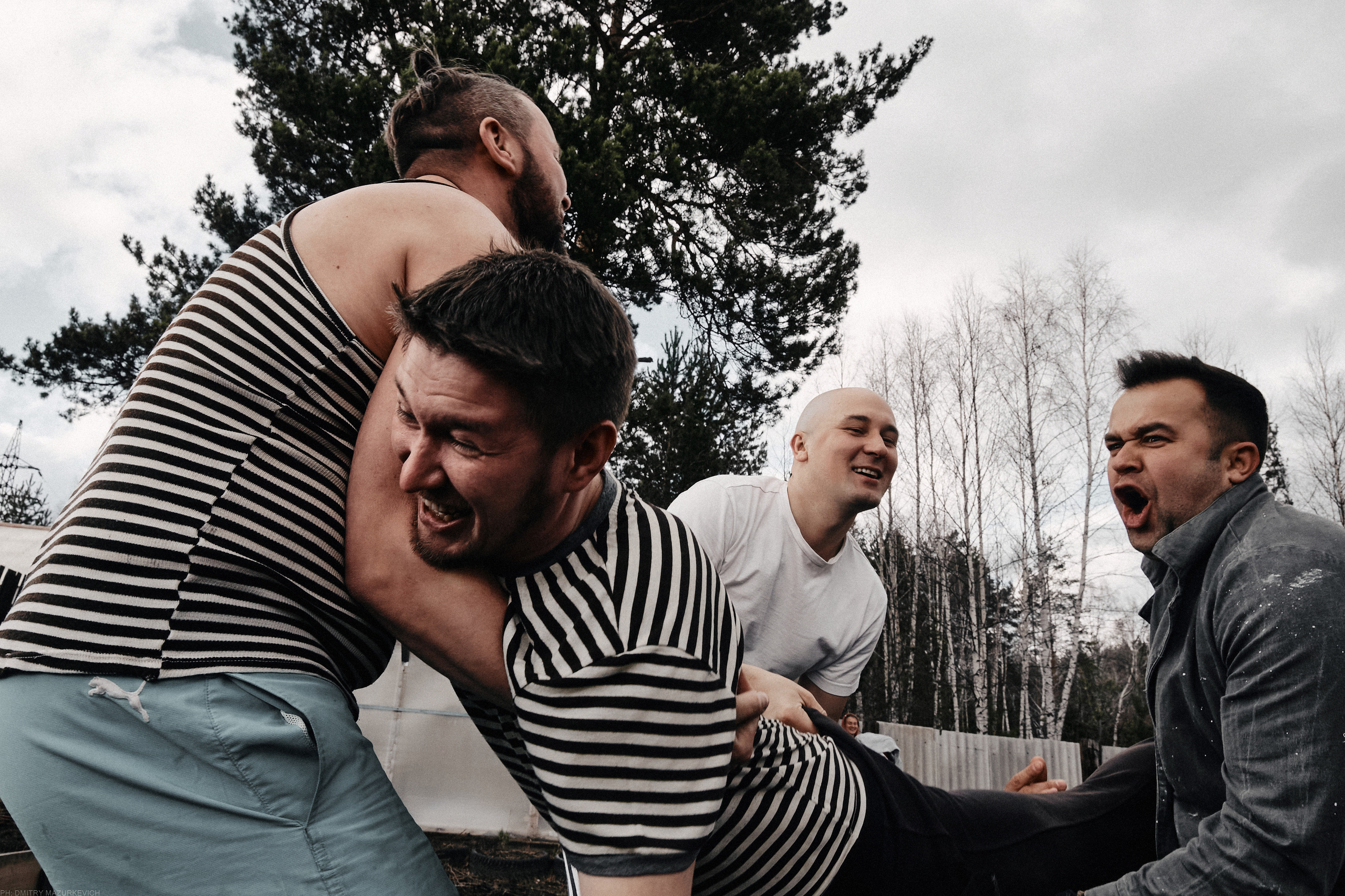 ОДНАЖДЫ В ОГОРОДЕ. Дмитрий Мазуркевич: Профессиональный Репортажный Фотограф