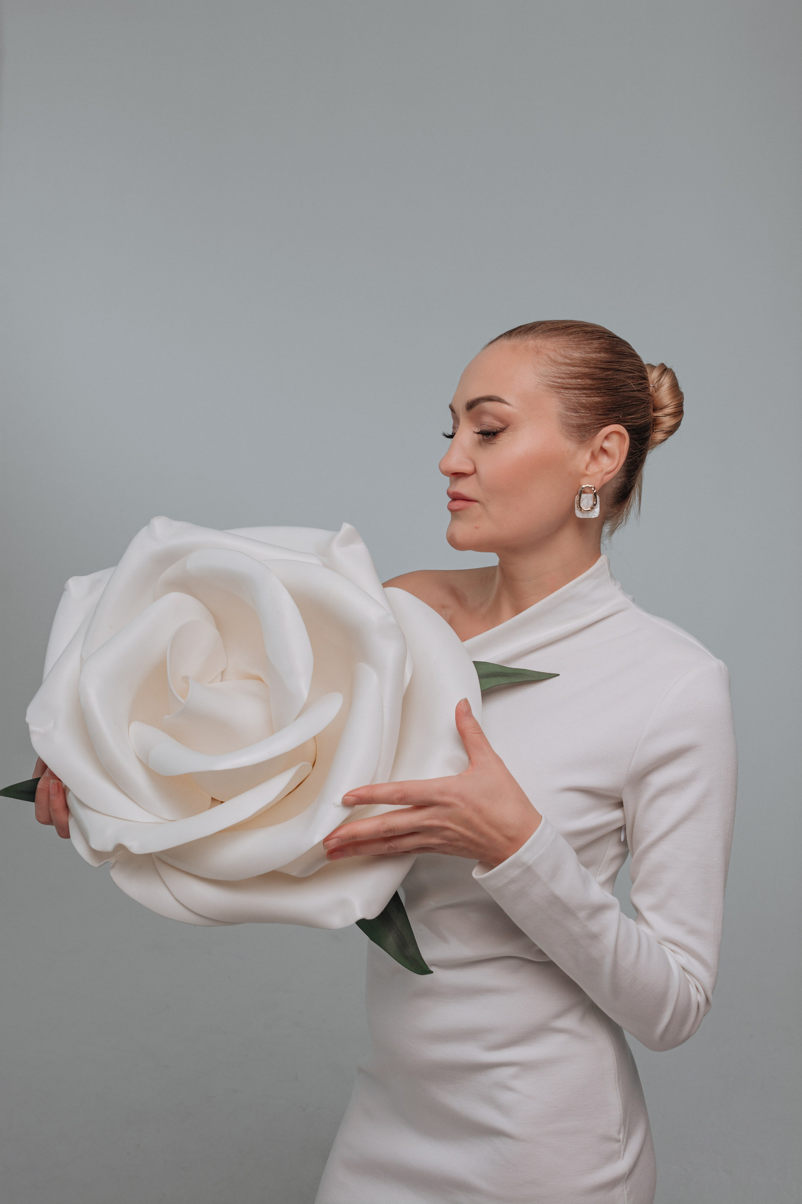 Фотосессия Superwoman. Весна 2024. Портретный фотограф в Санкт-Петербурге Дмитриева Наталия