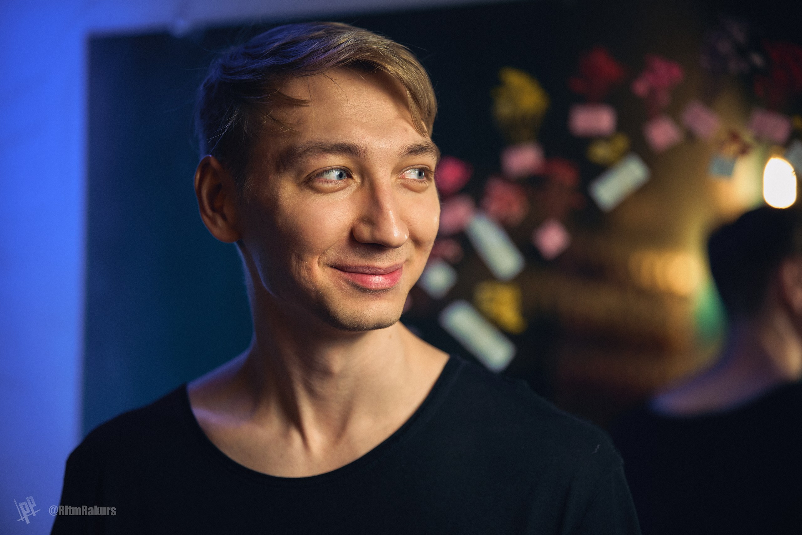 Танцоры SDS