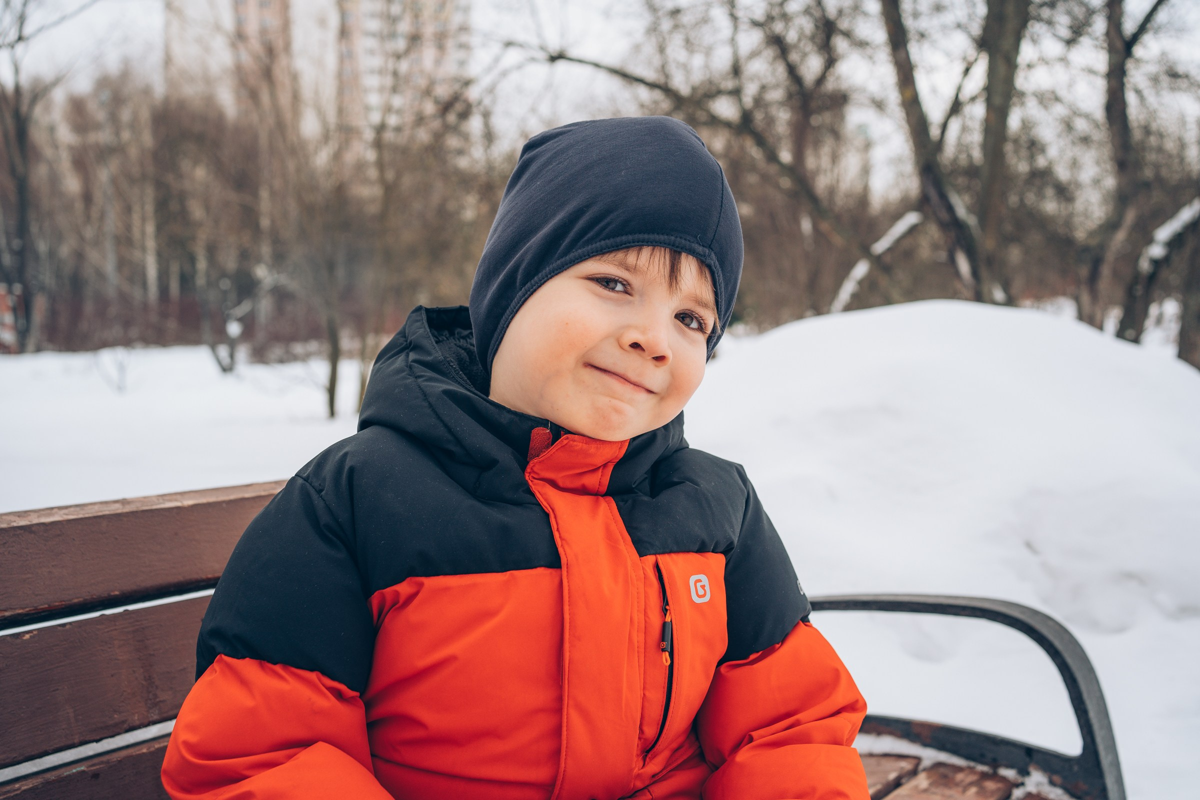 Ксюша и Тюльпаны женская съемка. Семейный видеограф и фотограф Соснина Марина