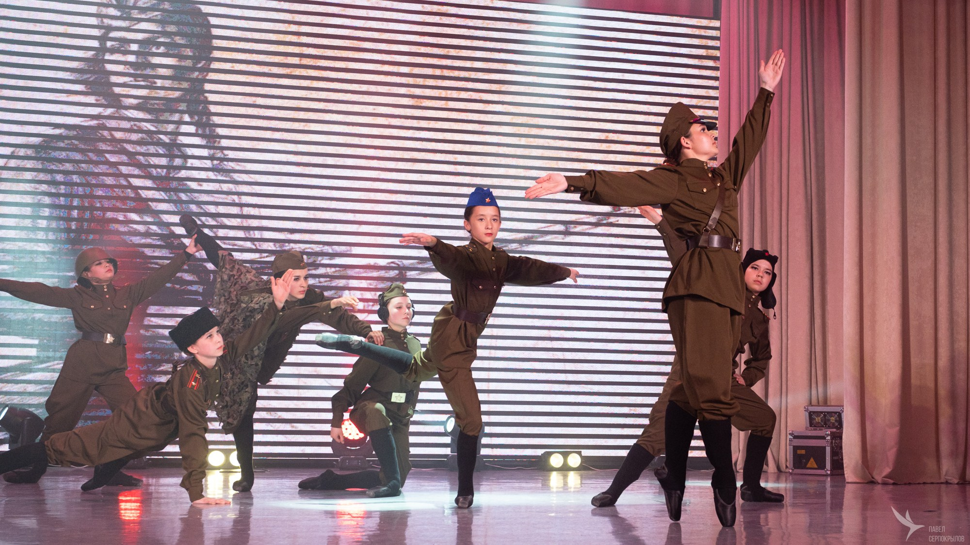 5 ЛЕТ РАДИ ИСКУССТВА. Репортажный фотограф в Казани Павел Серпокрылов