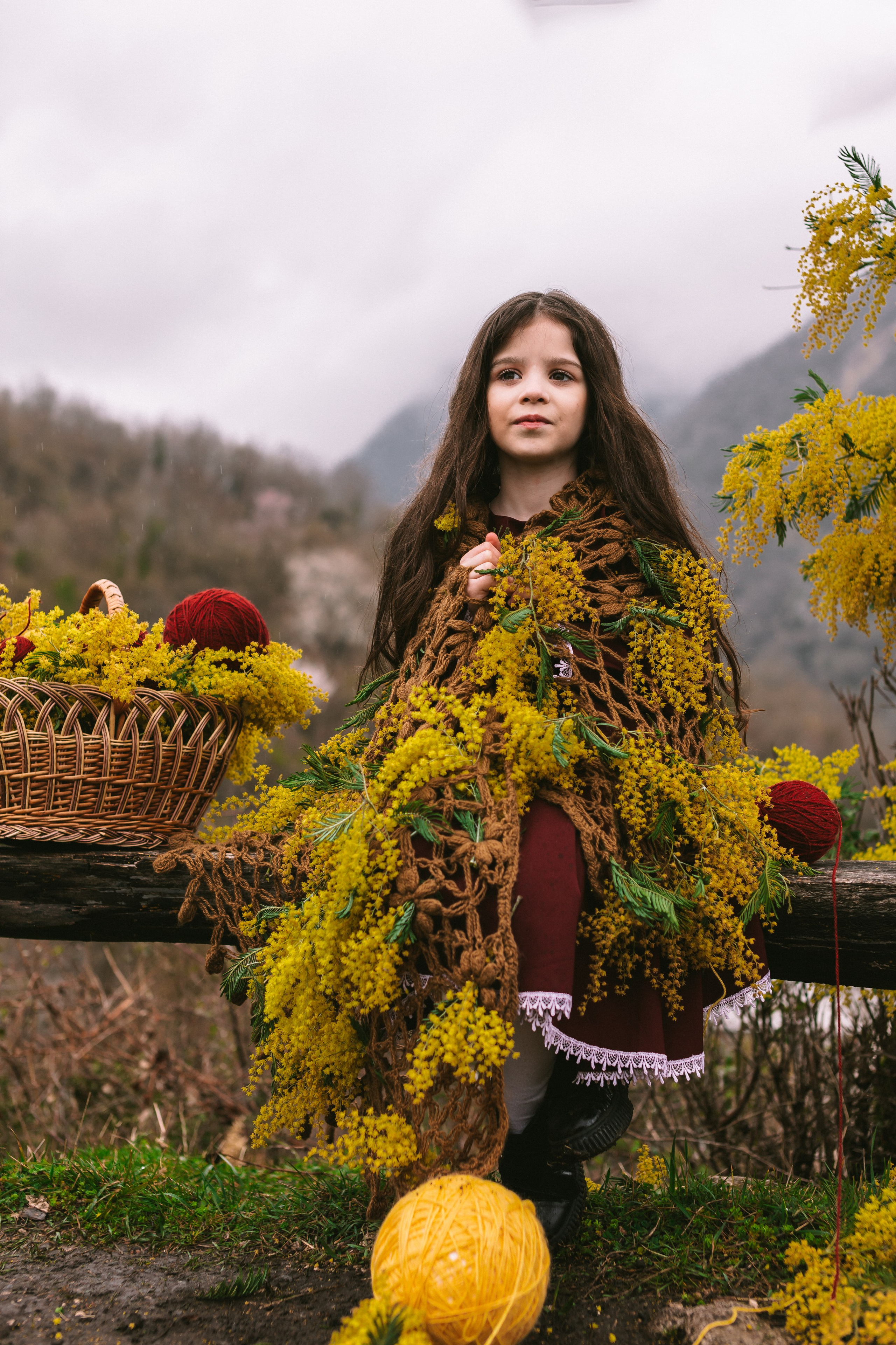 Девочка в горах. Семейный и художественный фотограф в Тюмени Юлия Логинова