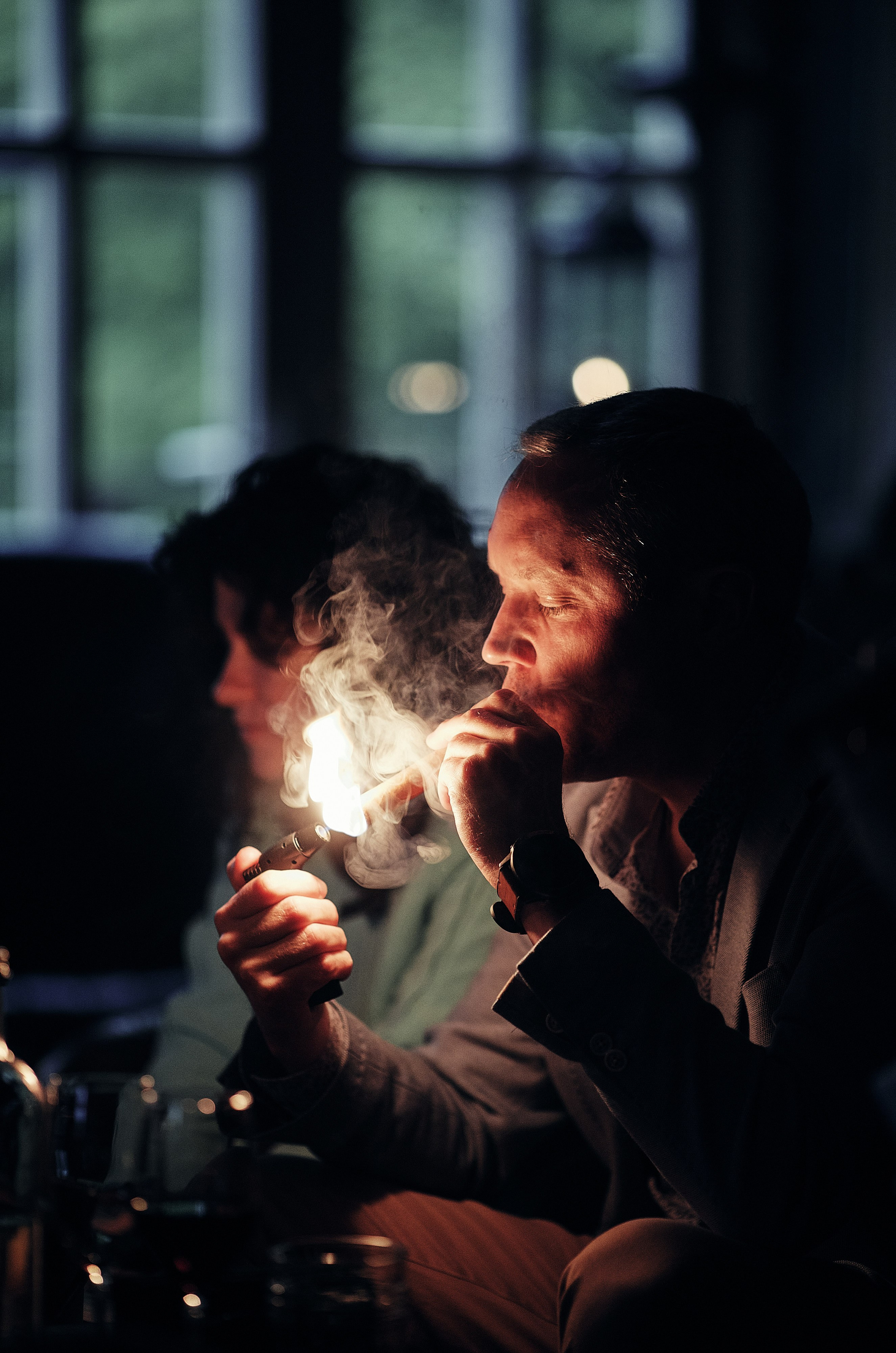 Никас Сафронов — экскурсия по дому. Репортажный фотограф в Москве Константин Дерягин