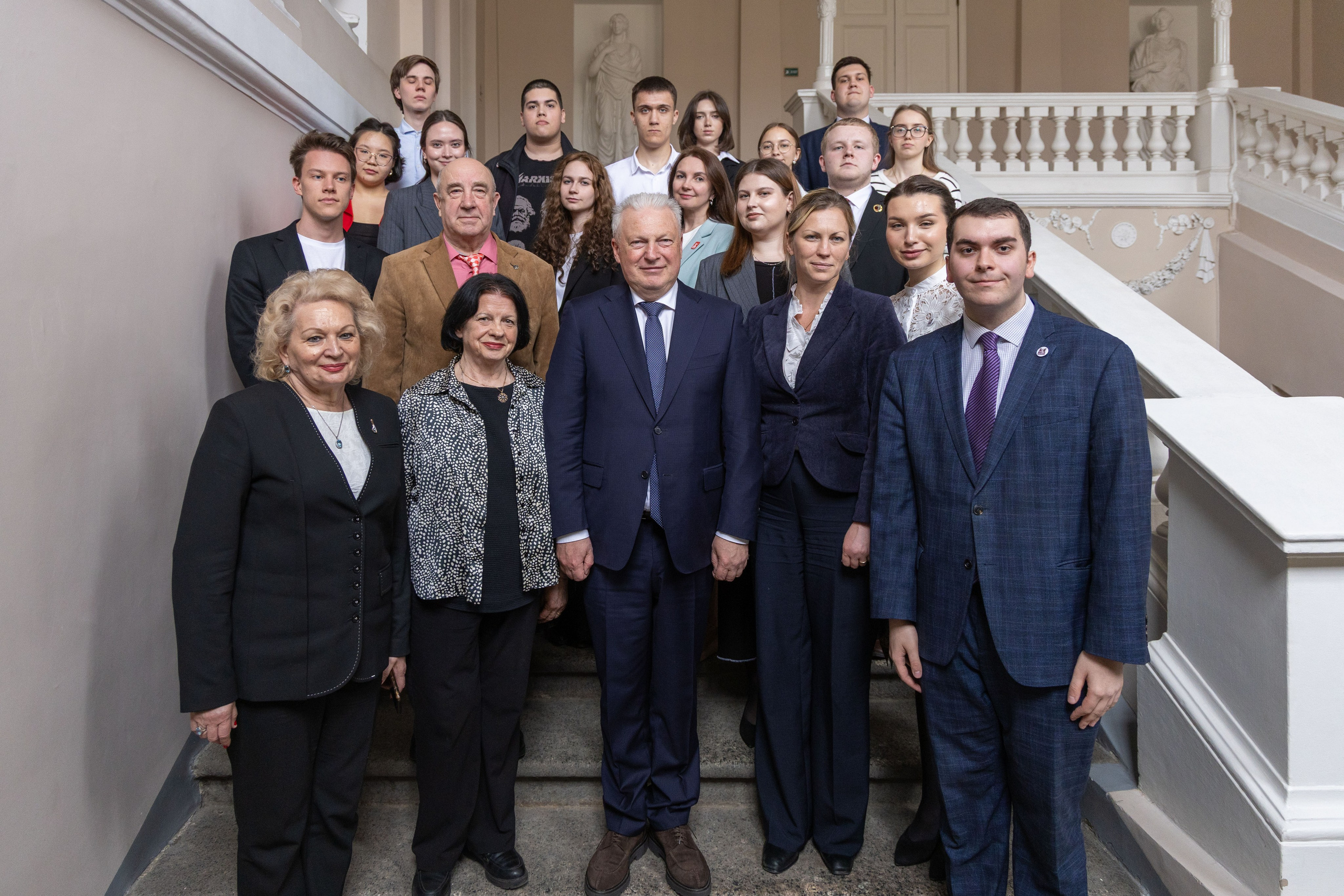 Конференция «Дорога победы через поколения». Портретный и семейный фотограф Санкт-Петербург