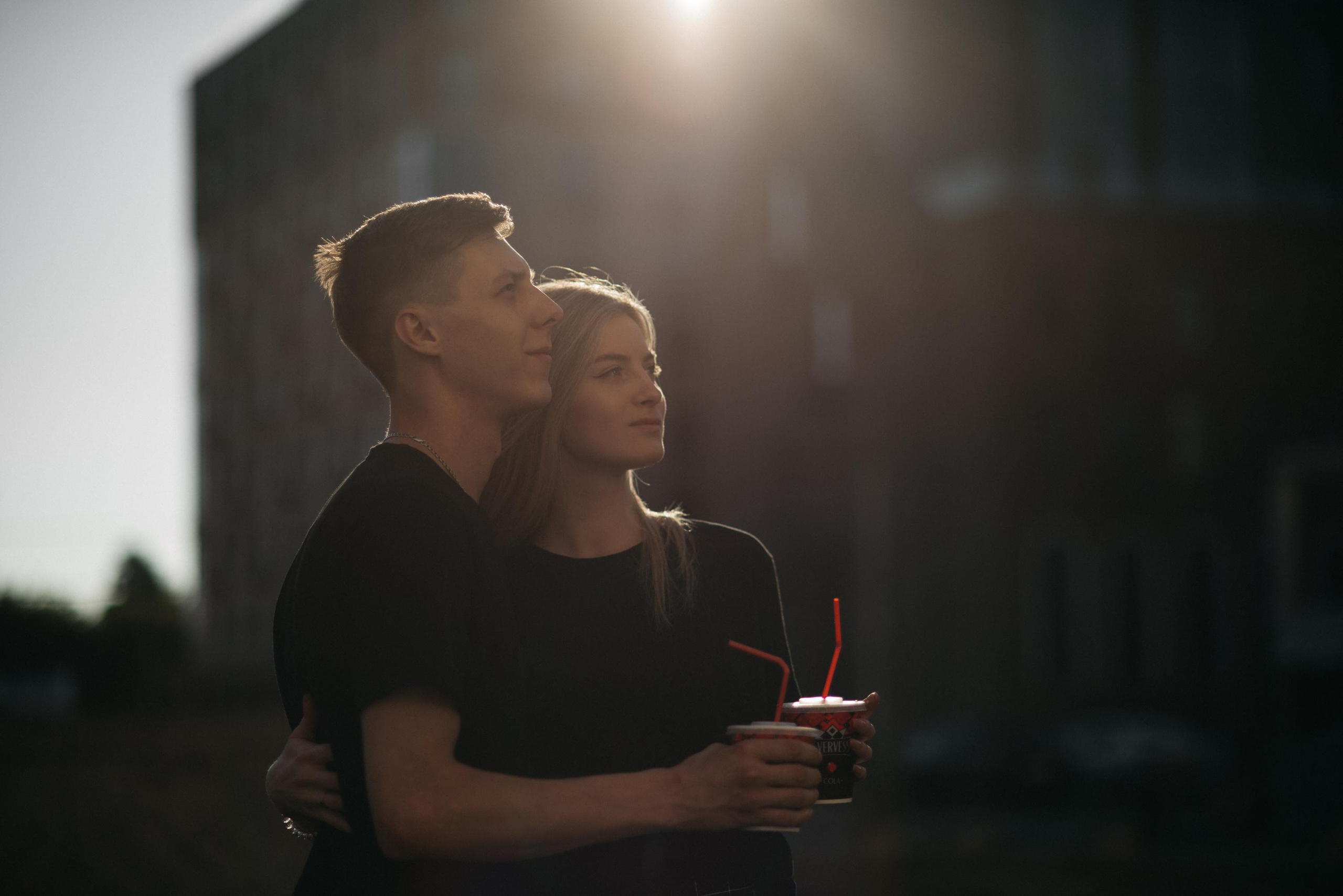 За Удмуртской Национальной Библиотекой. Свадебный фотограф Ижевск Петр Шишков