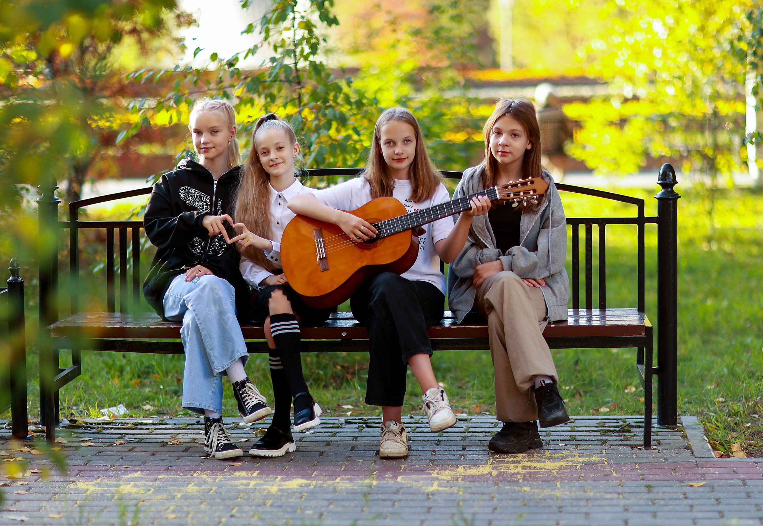 ОСЕННИЕ ФОТО. Илона Кулева | Выпускные альбомы и съемка спорта в Сургуте