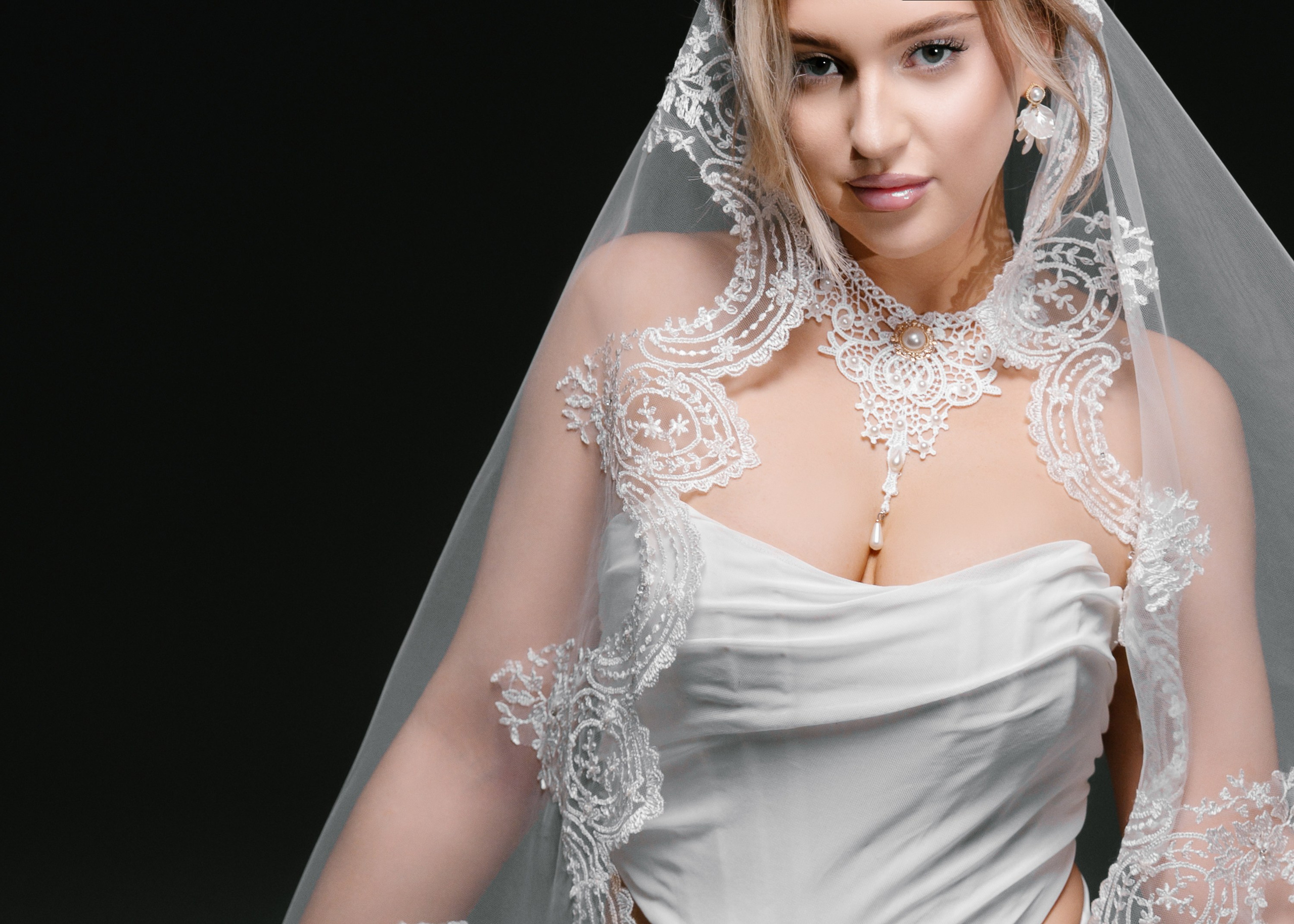 ЛИЗА. Женский портрет