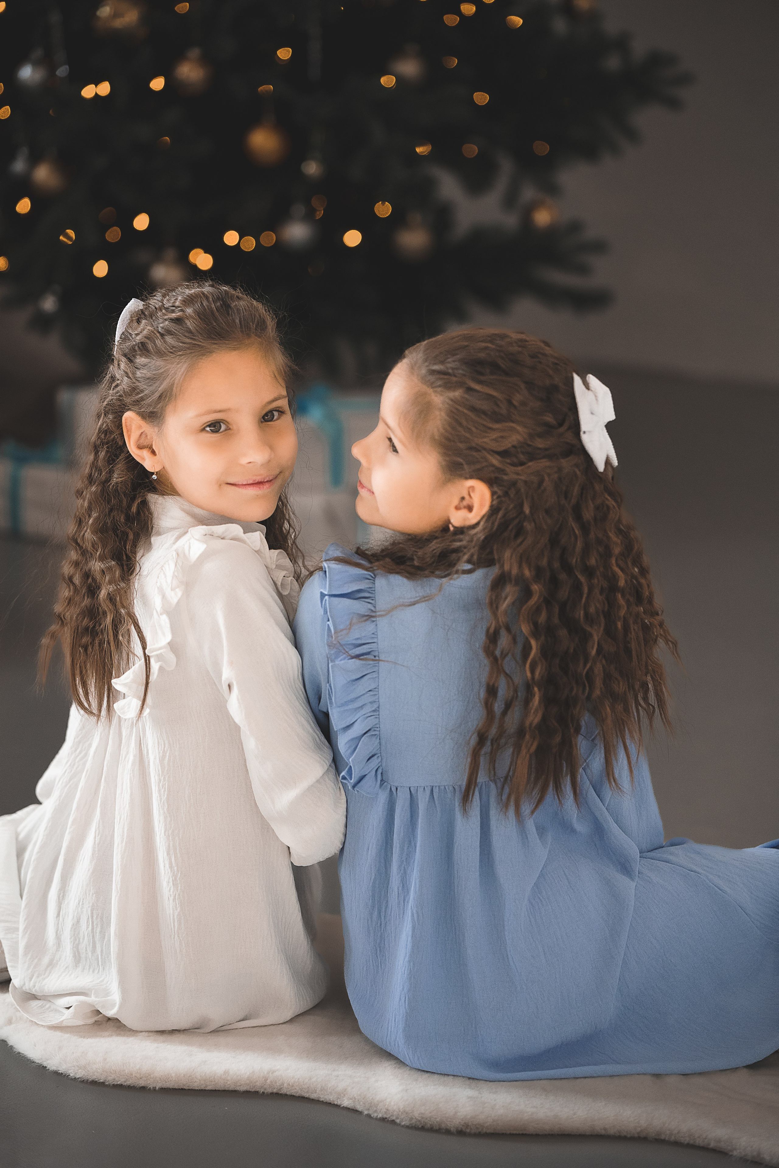 Новогоднее Близняшки. Фотограф г. Хабаровск