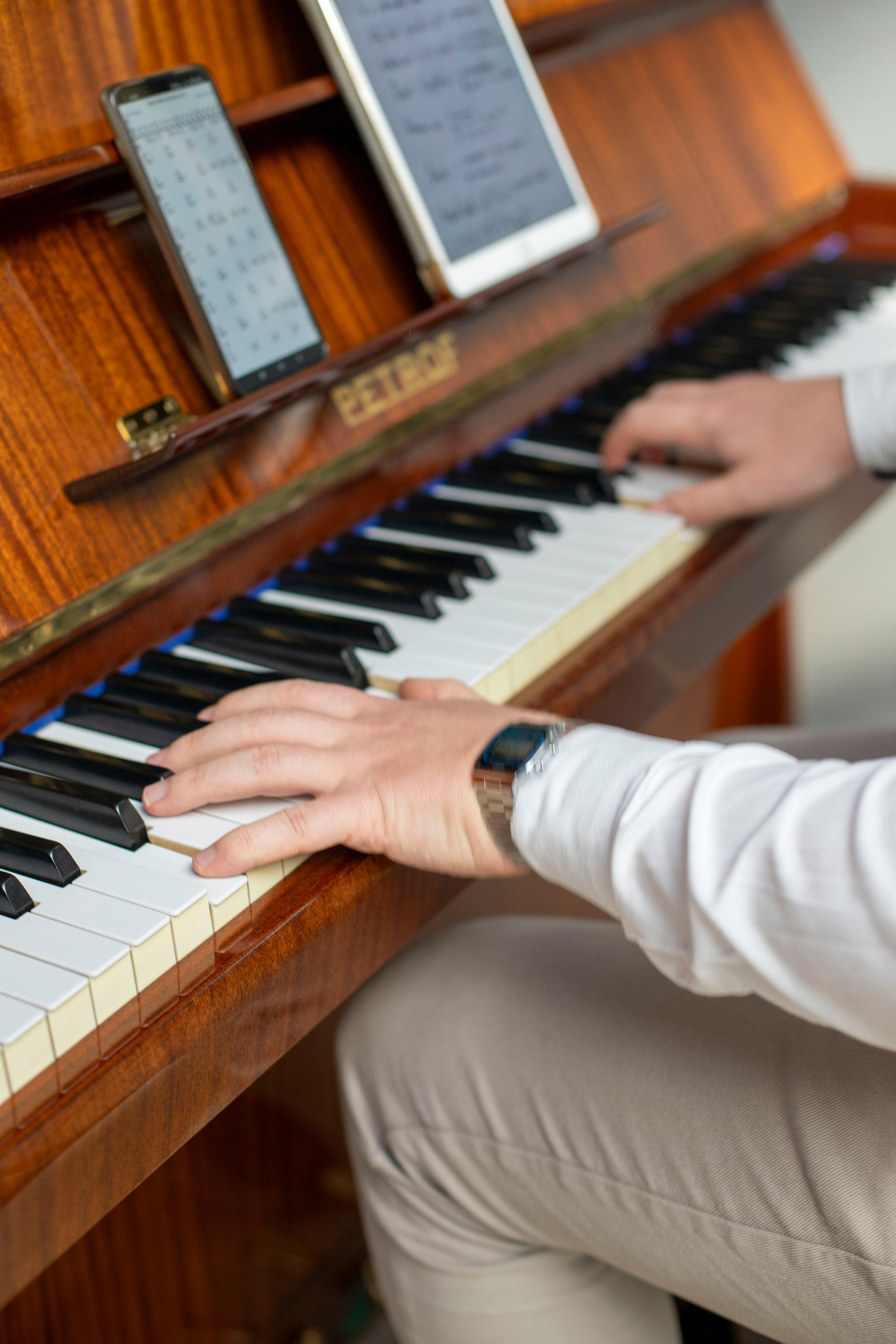 Выставка в г. Дилижан, Армения. Фоторепортаж А.Бабышевой. Арт-фотограф Ксения Якутович