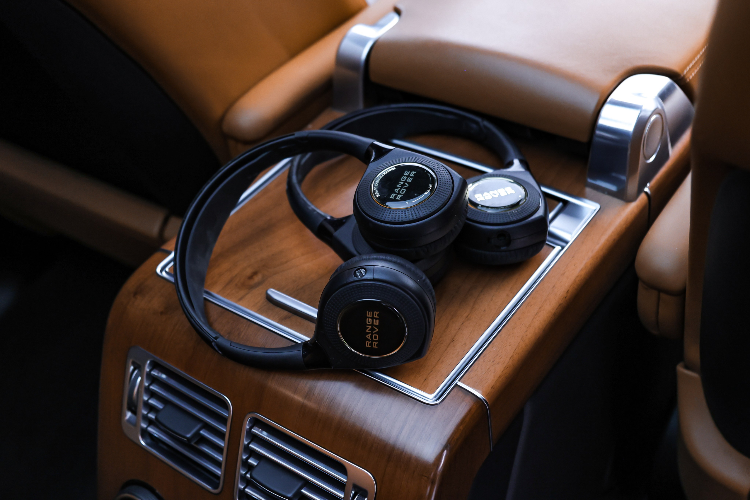 2018 RANGE ROVER AUTOBIOGRAPHY LONG. Mixturecaptures