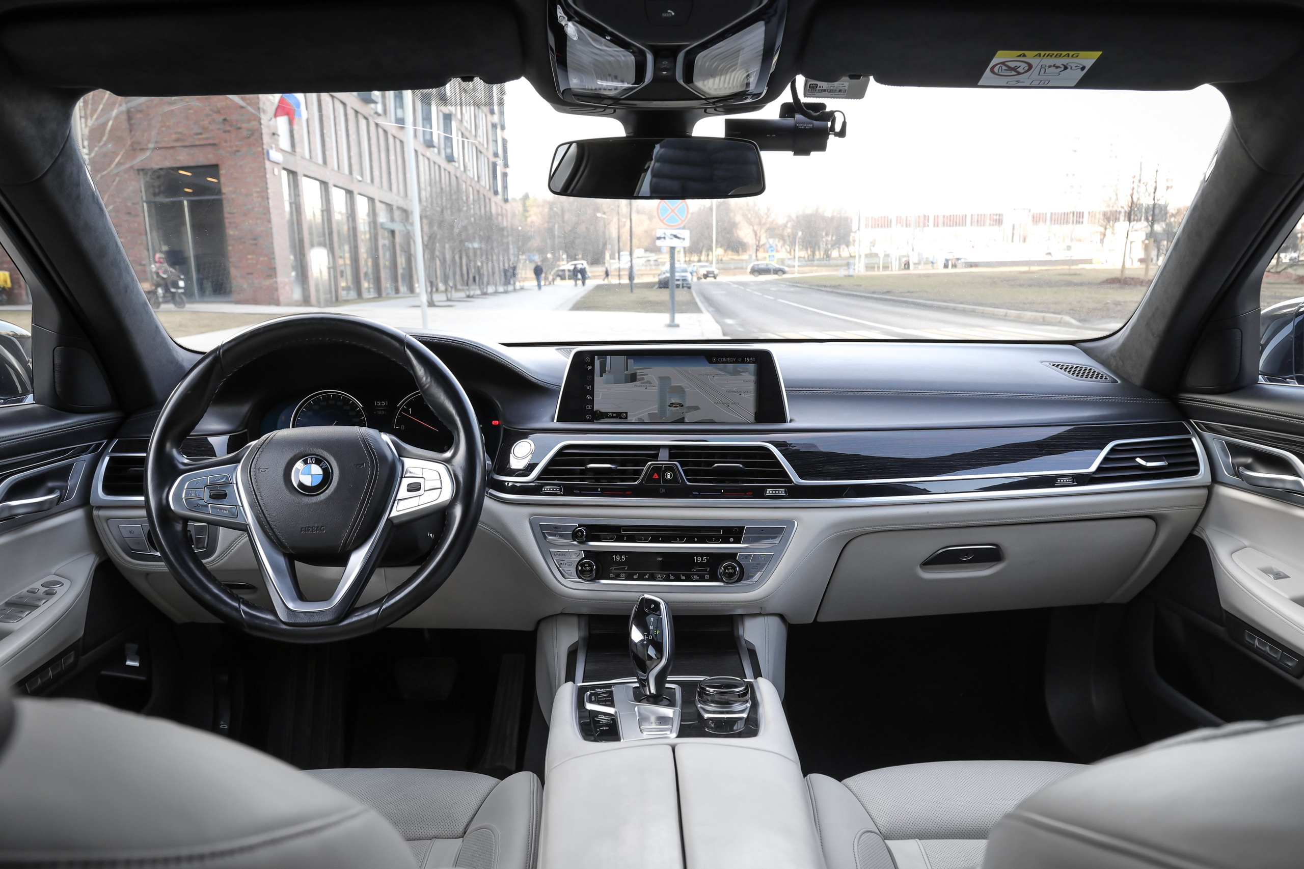 2017 BMW 750 Ld XDrive. Mixturecaptures