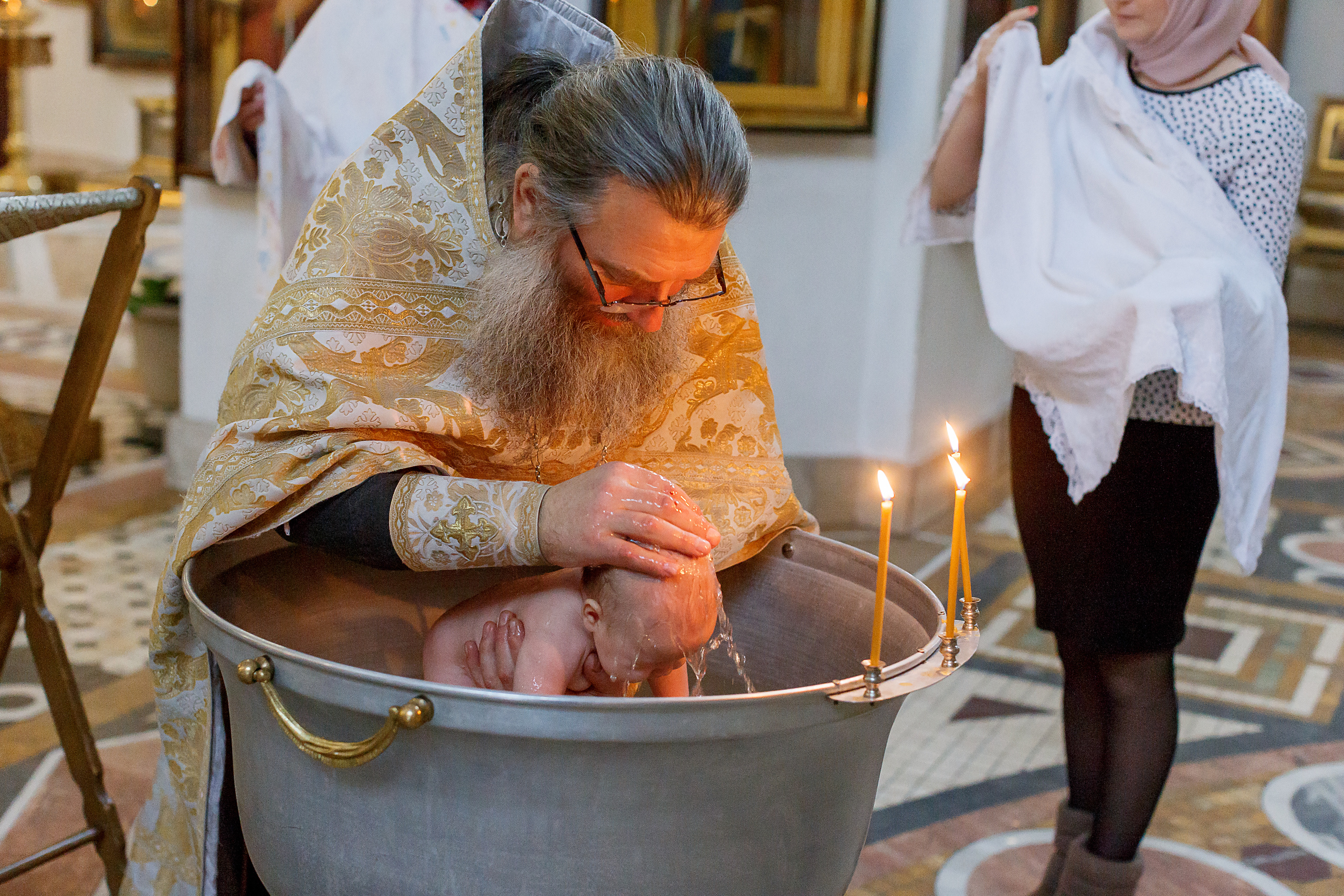 Фотограф для съемки крещения в Москве. Геннадий Степанов —фотограф в Москве