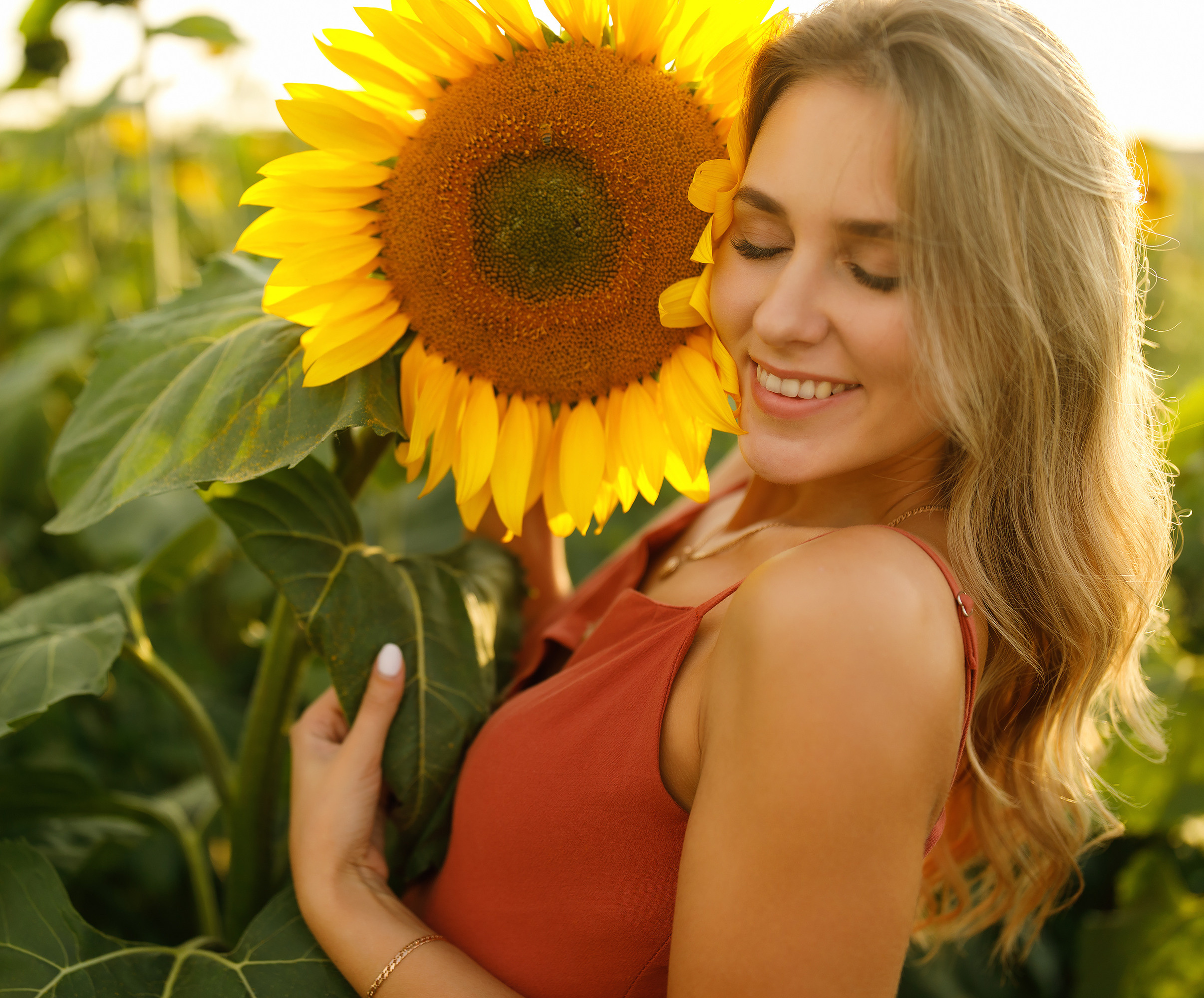 Женский портрет фотосессия. Фотограф-контентмейкер в Красноярске Евгений Тункеев
