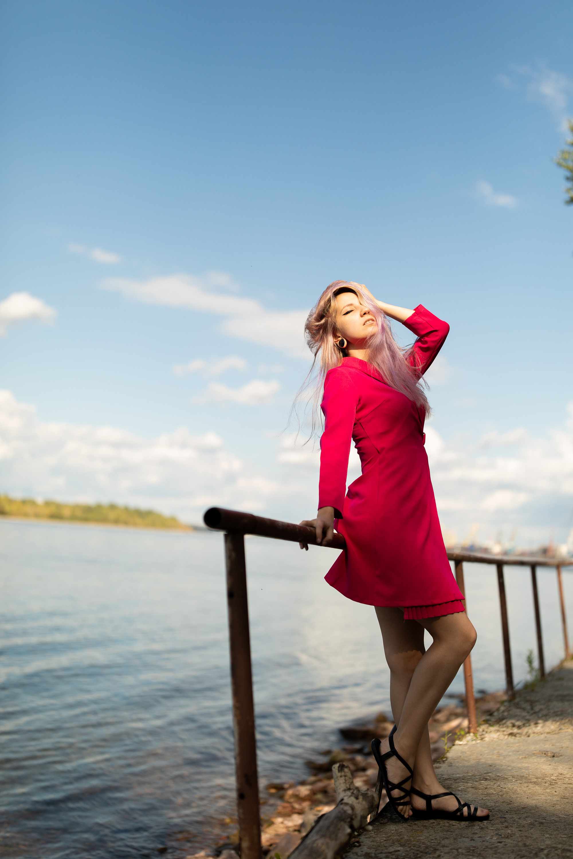 Женский портрет фотосессия. Фотограф-контентмейкер в Красноярске Евгений Тункеев