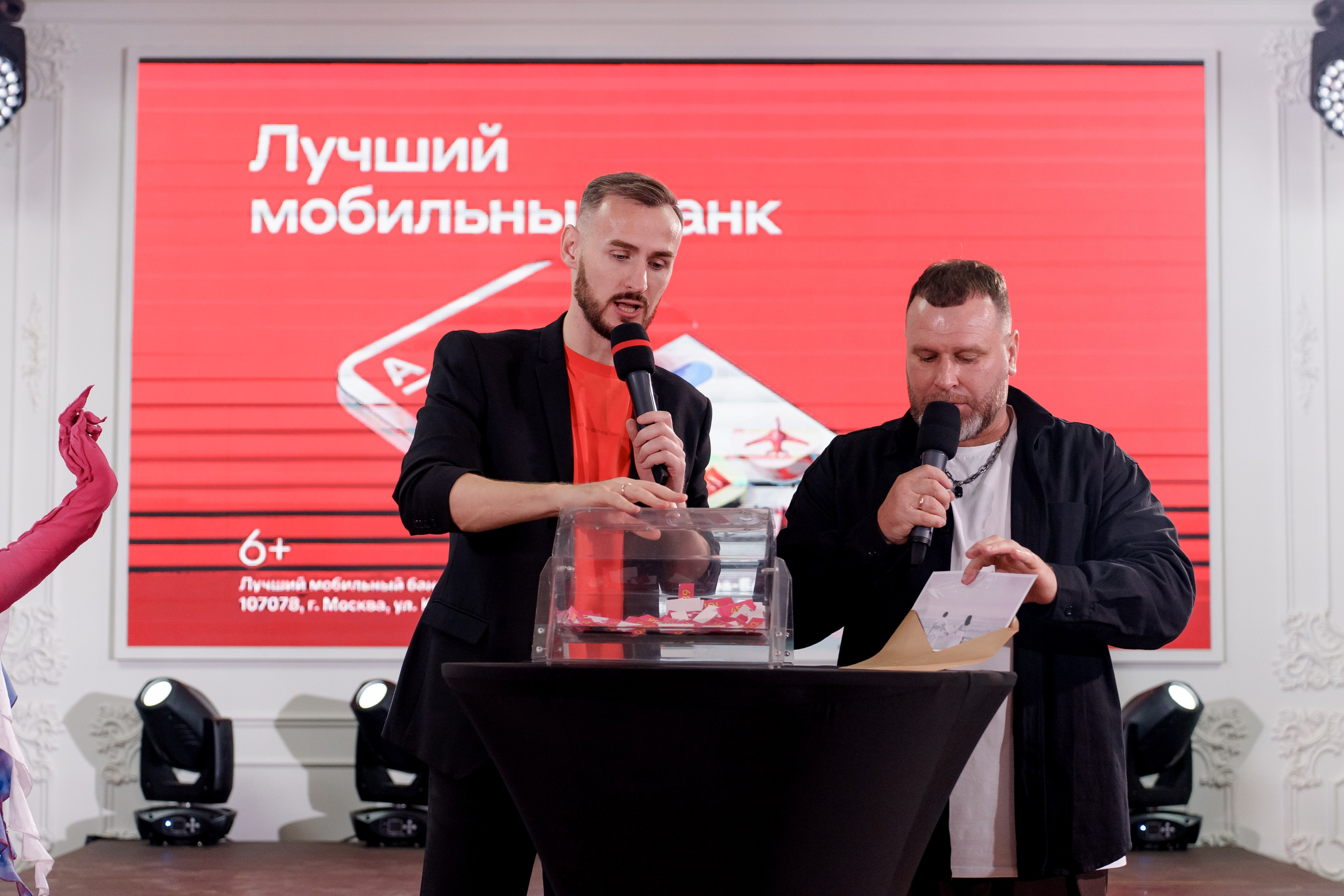 Выставка свадебных специалистов «Свадьба на 1000%». Свадебный фотограф в Санкт-Петербурге