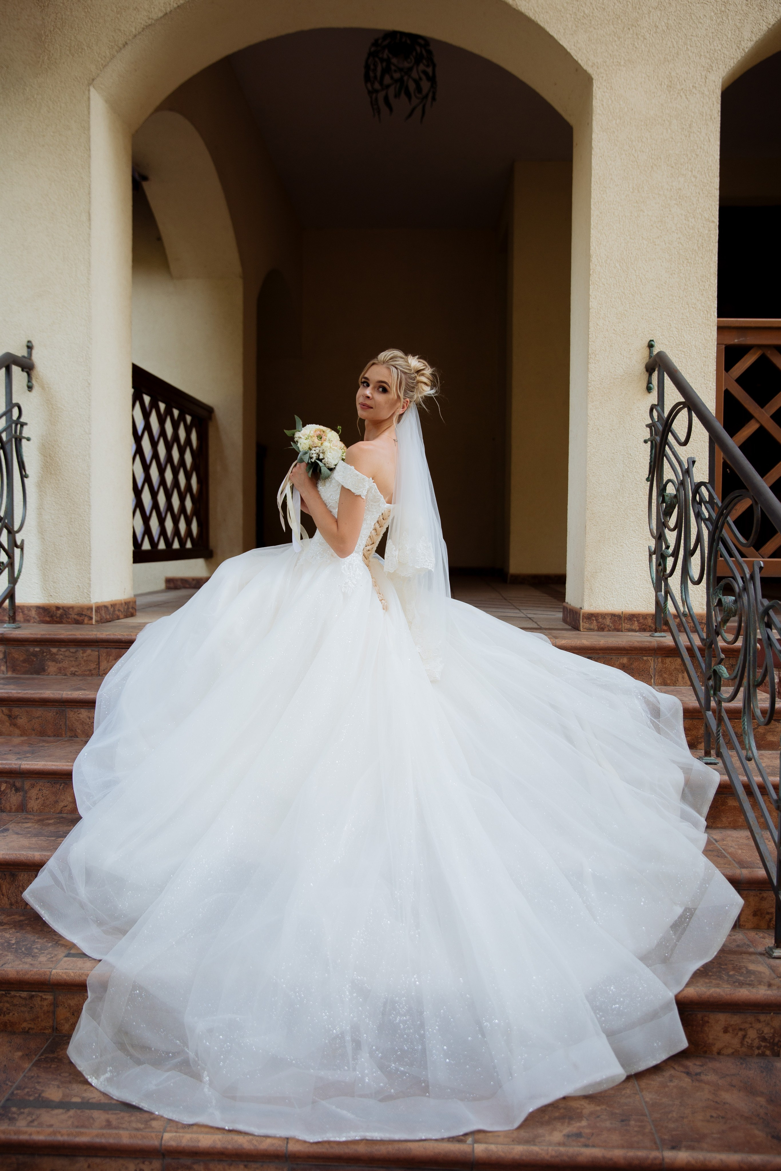 A | A. Свадебный фотограф Ростов-на-Дону Алла Белова