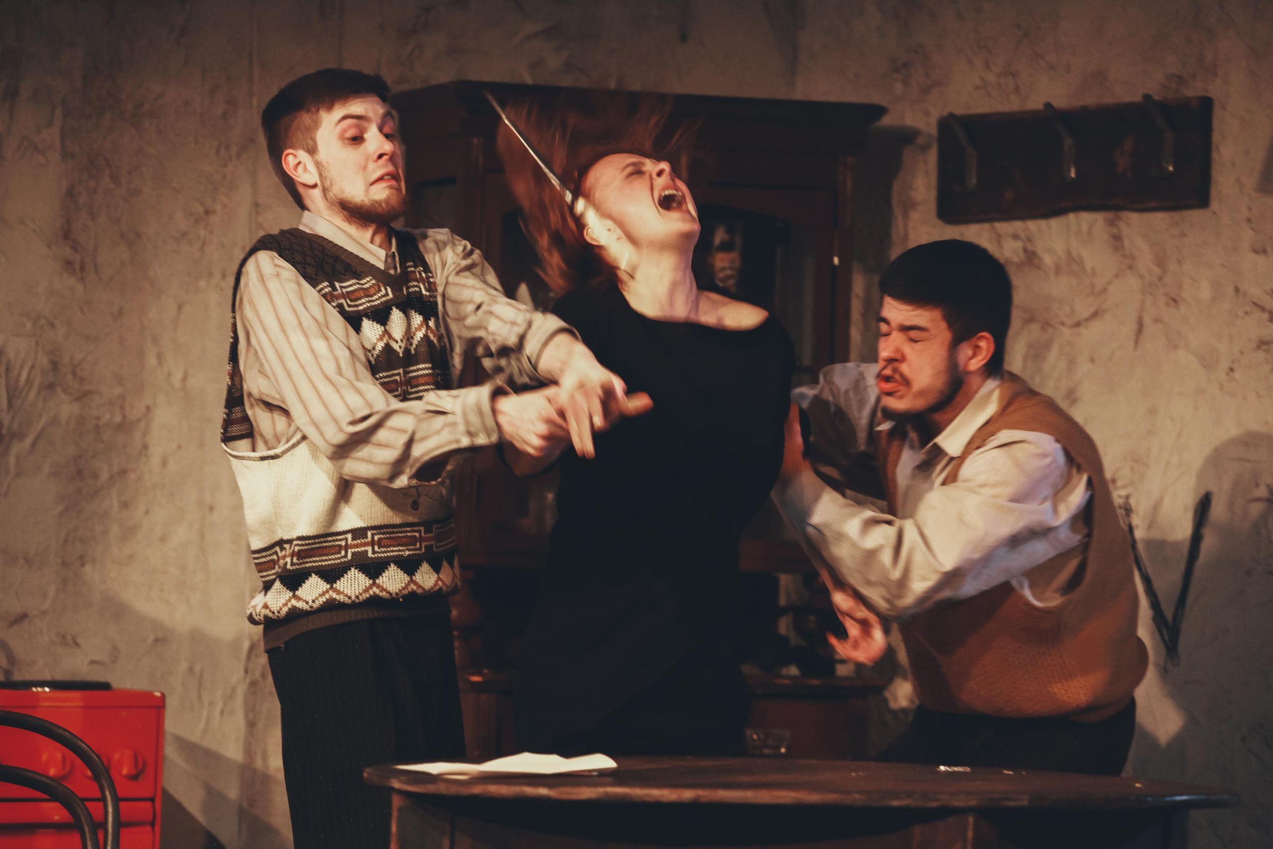 «Сиротливый Запад», Молоджный театр Алтая им. В. С. Золотухина. Фоторепортаж. Театральная фотосъёмка