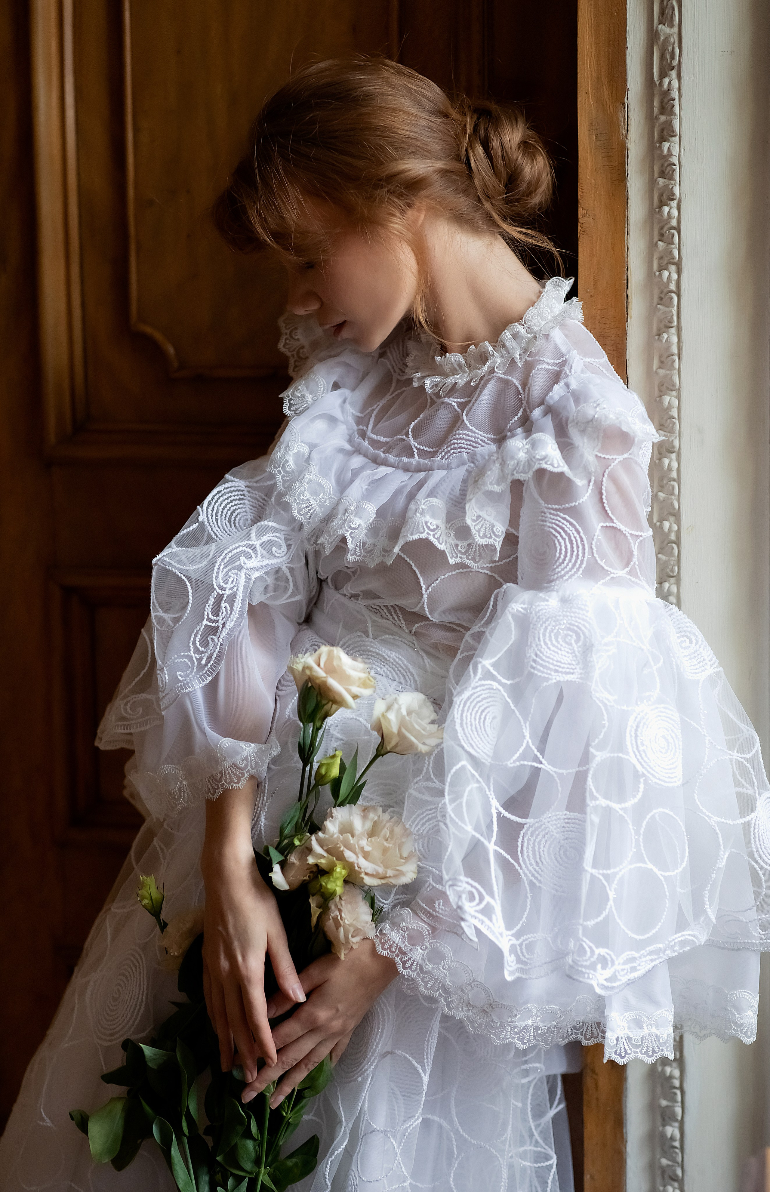 A26. Дизайнер костюмов и украшений, фотограф