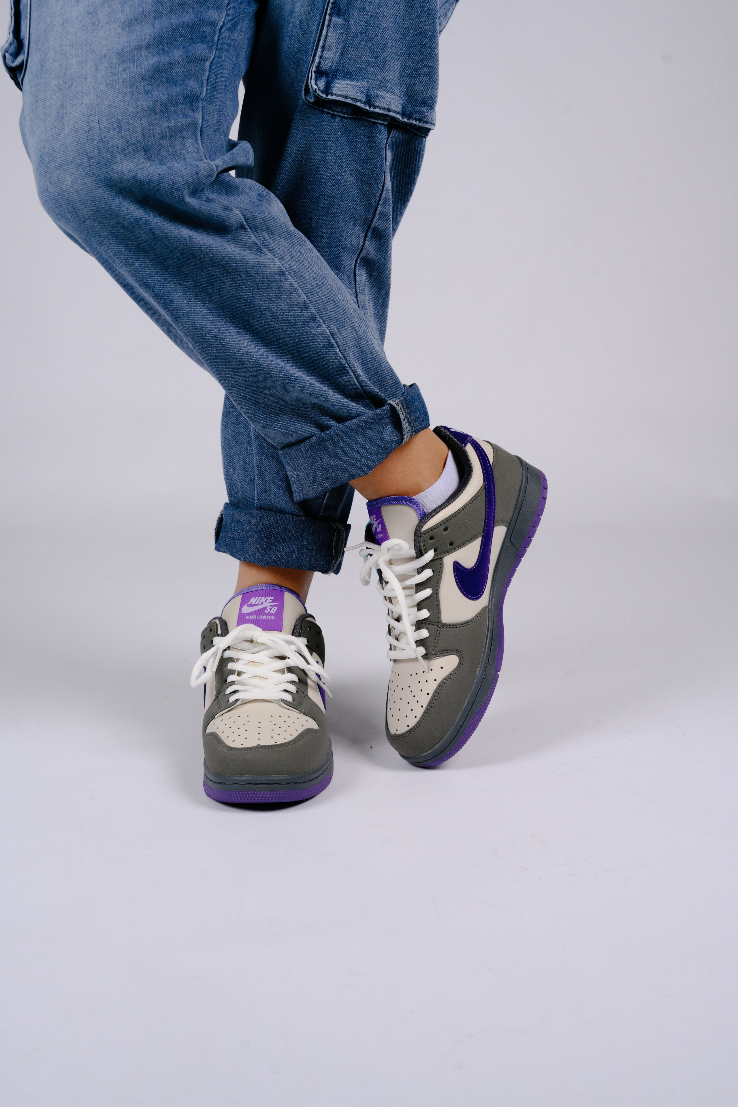 Кроссовки для wb. Фотограф в Красноярске