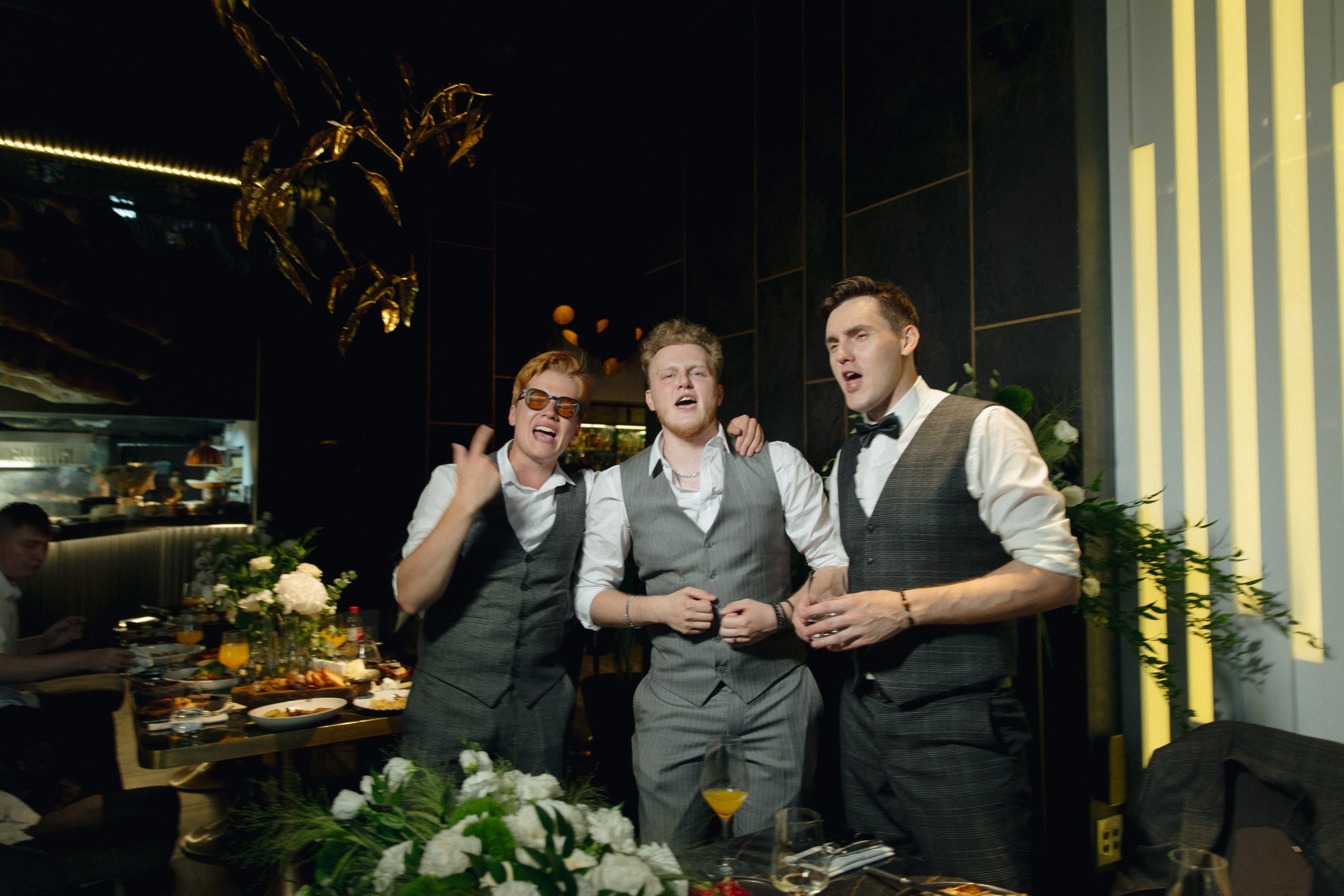 Роскошная свадьба в ресторане Тач в Москве. Праздничное агентство ПИОН