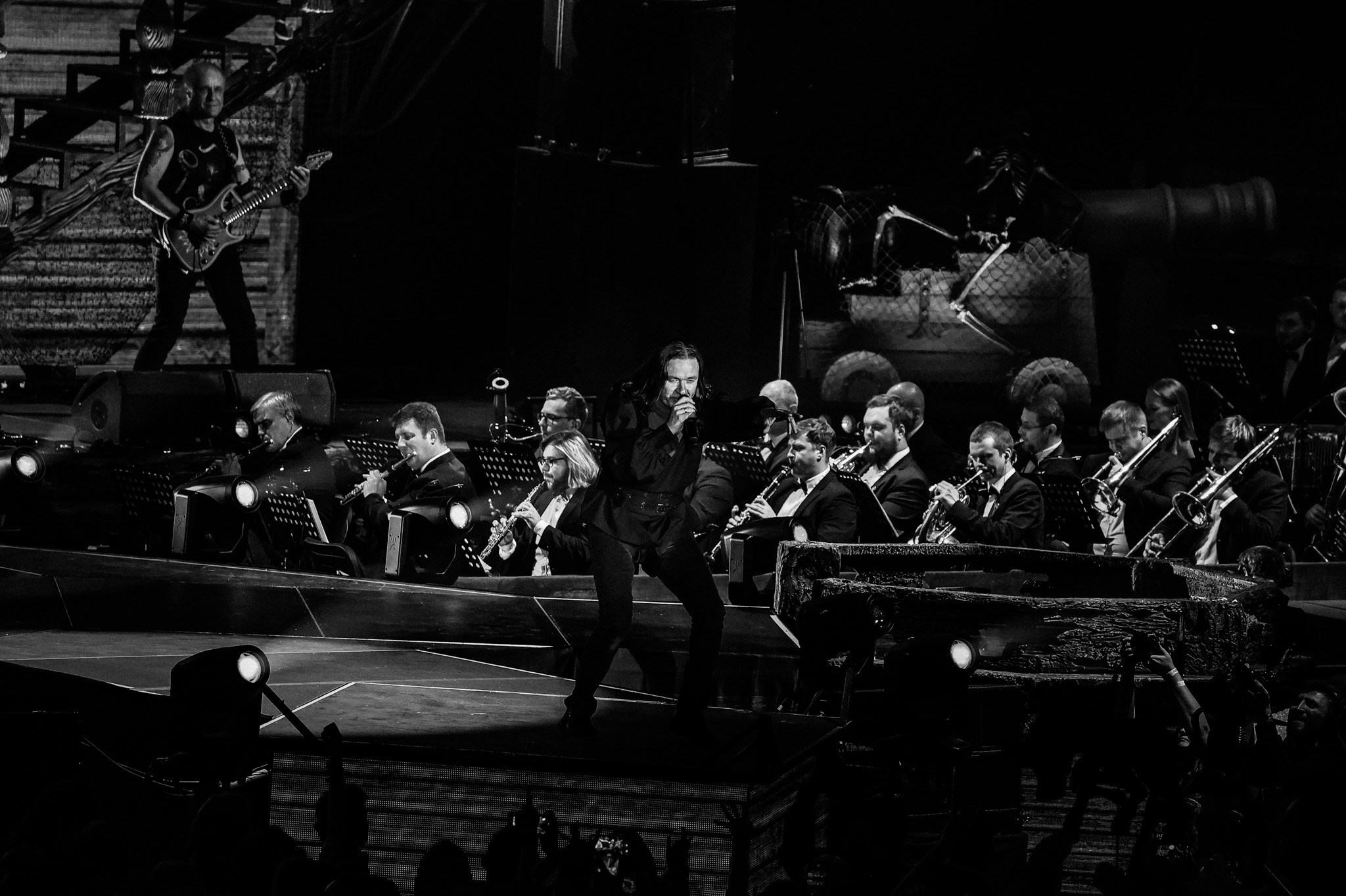 ШОУ ГОСТЬ ИЗ ЦАРСТВА ТЕНЕЙ (АРИЯ)