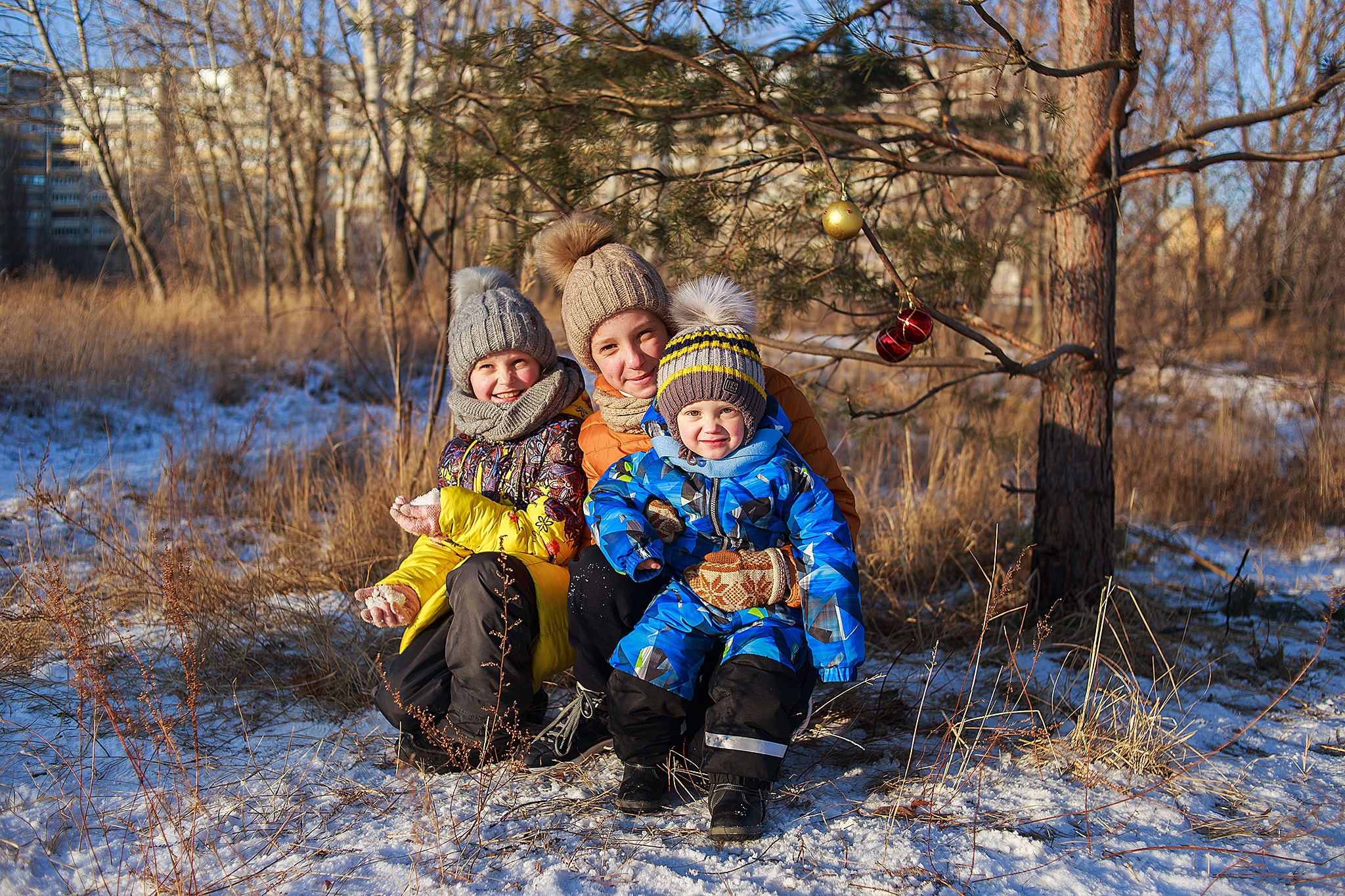 Зимняя фотопрогулка на мещерском озере с мандаринами. Детский и семейный фотограф, фотограф мероприятий Нижний Новгород