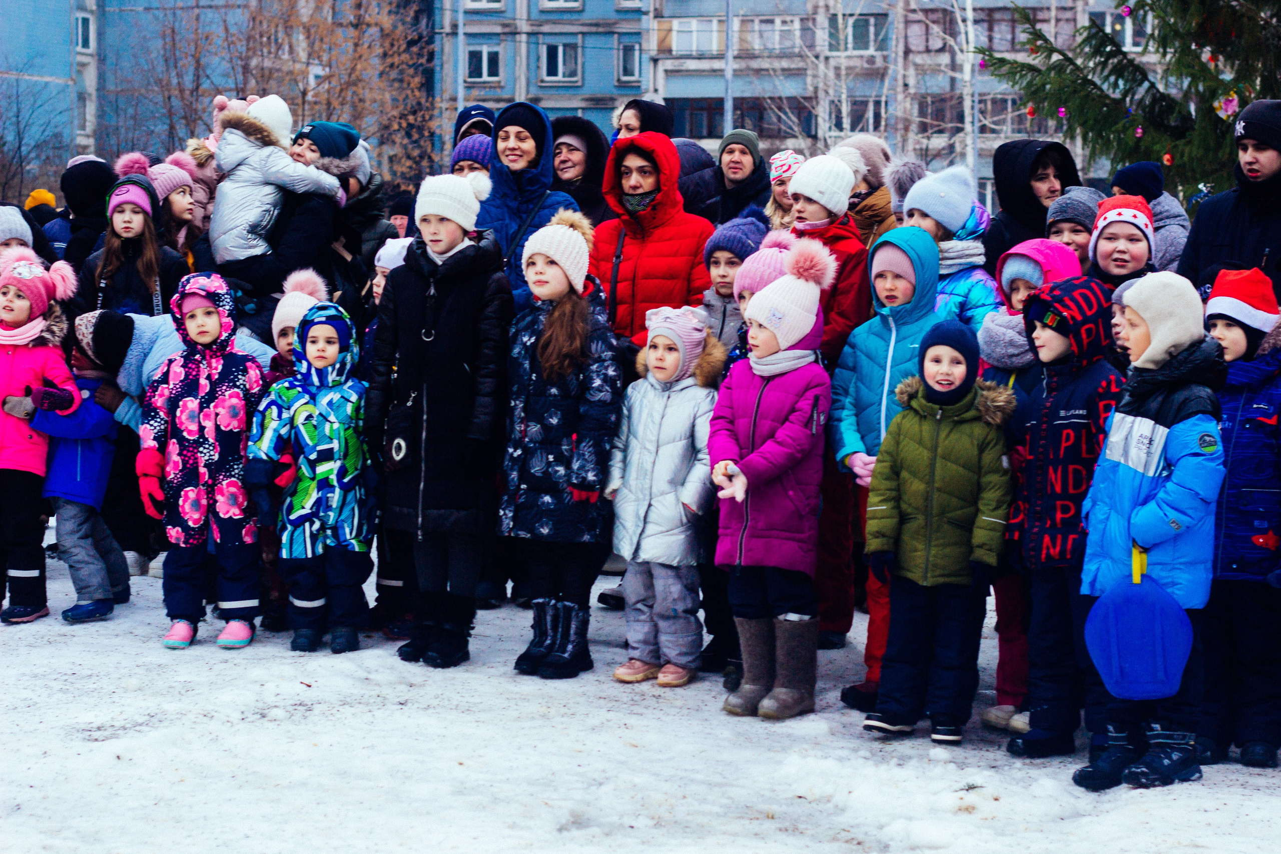 Дворовая ёлка. Детский и семейный фотограф, фотограф мероприятий Нижний Новгород