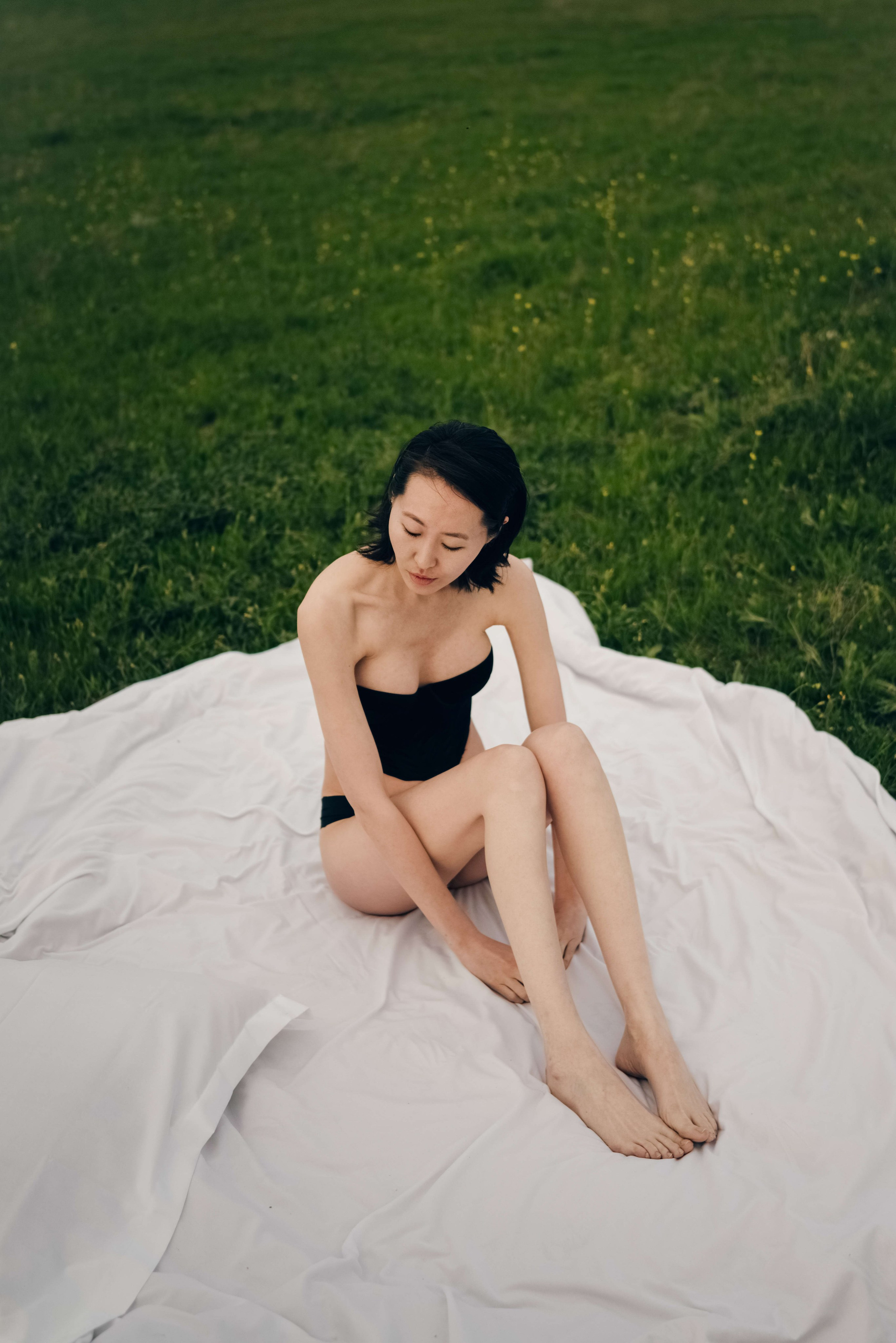 Съемка в одеяле. Портретный и свадебный фотограф в Тбилиси • xeniqo