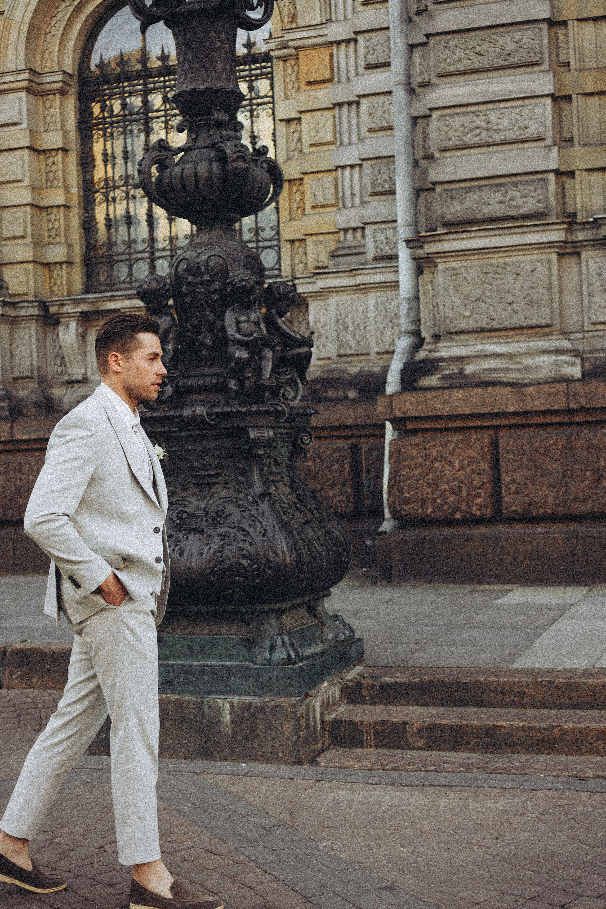 Свадебная сьемка у академии Штиглица. Профессиональный фотограф, Санкт-Петербург — Виктория Богомолова