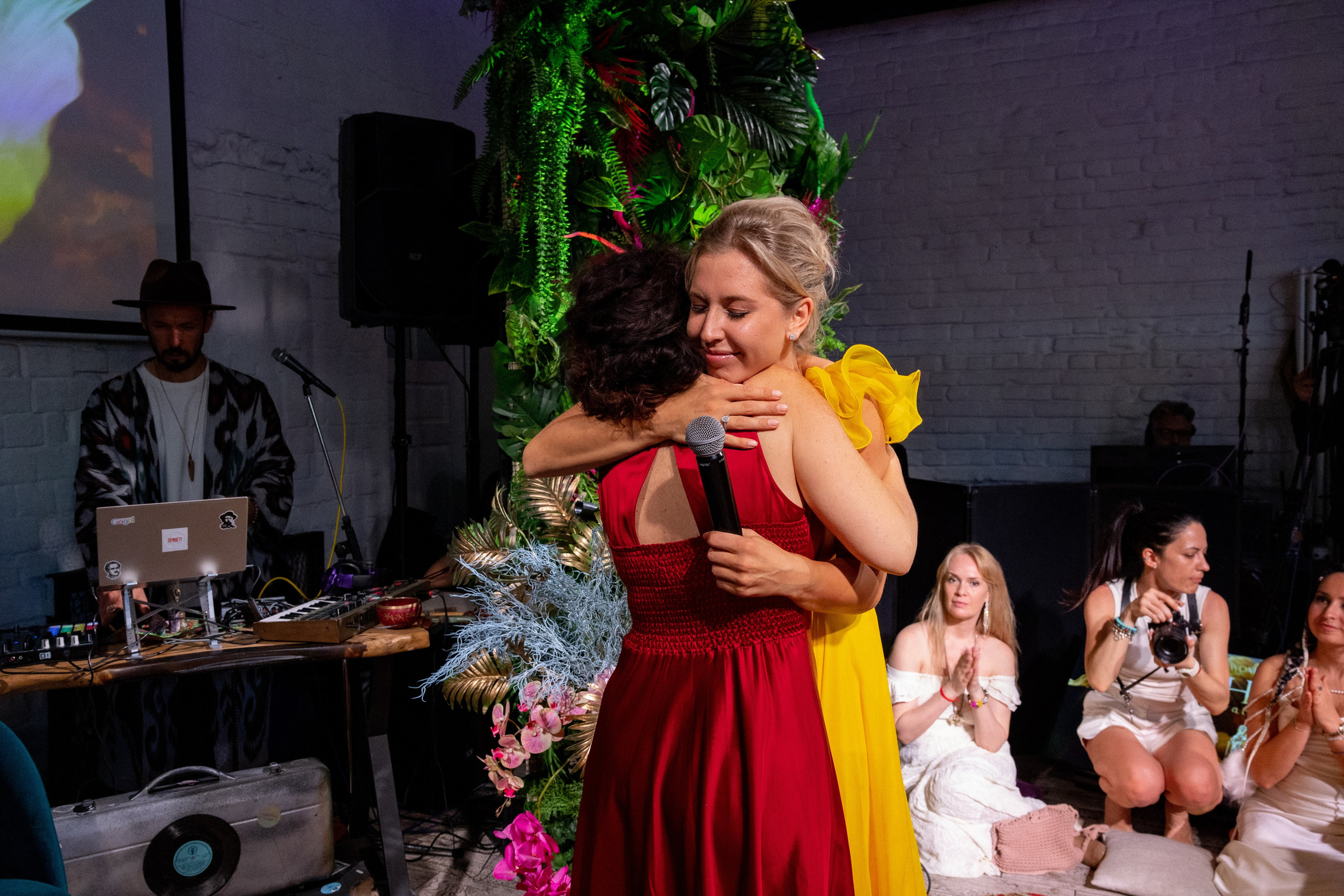 ГЛАВНОЕ про репортаж мероприятий. Дарья Бухреева — фотограф, видеограф и фототерапевт. Москва и мир