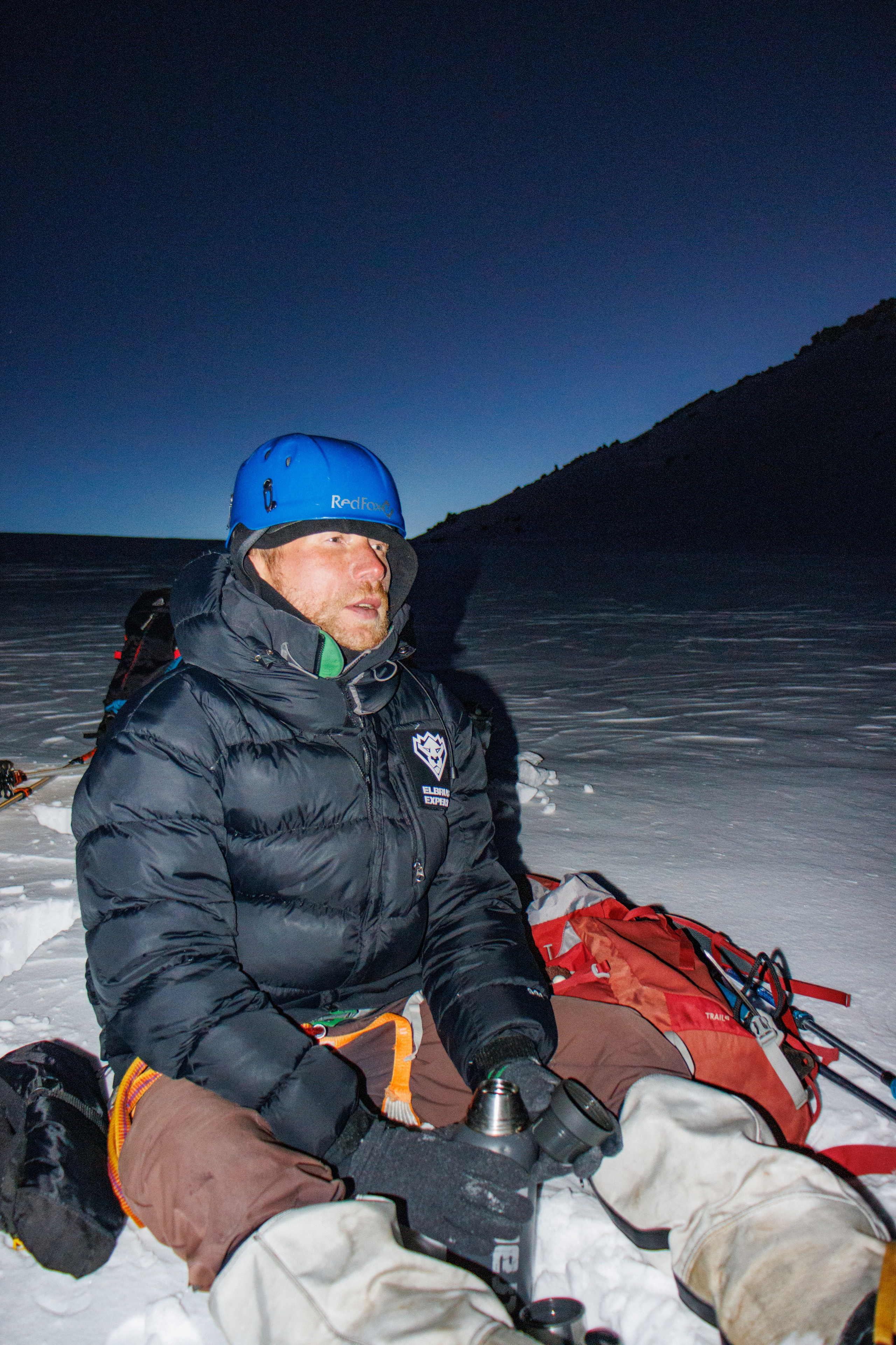 Эльбрус / восхождение. Фотограф на трекинг и восхождение Эльбрус, Приэльбрусье. Елизавета Бобок