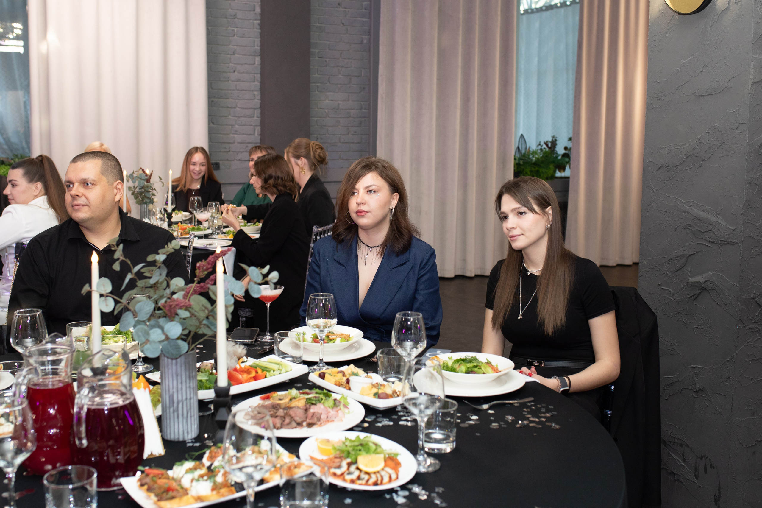 Корпоратив «Кейко» онлайн-школы обучения кондитеров. Фотограф в Новосибирске Ася Зверева