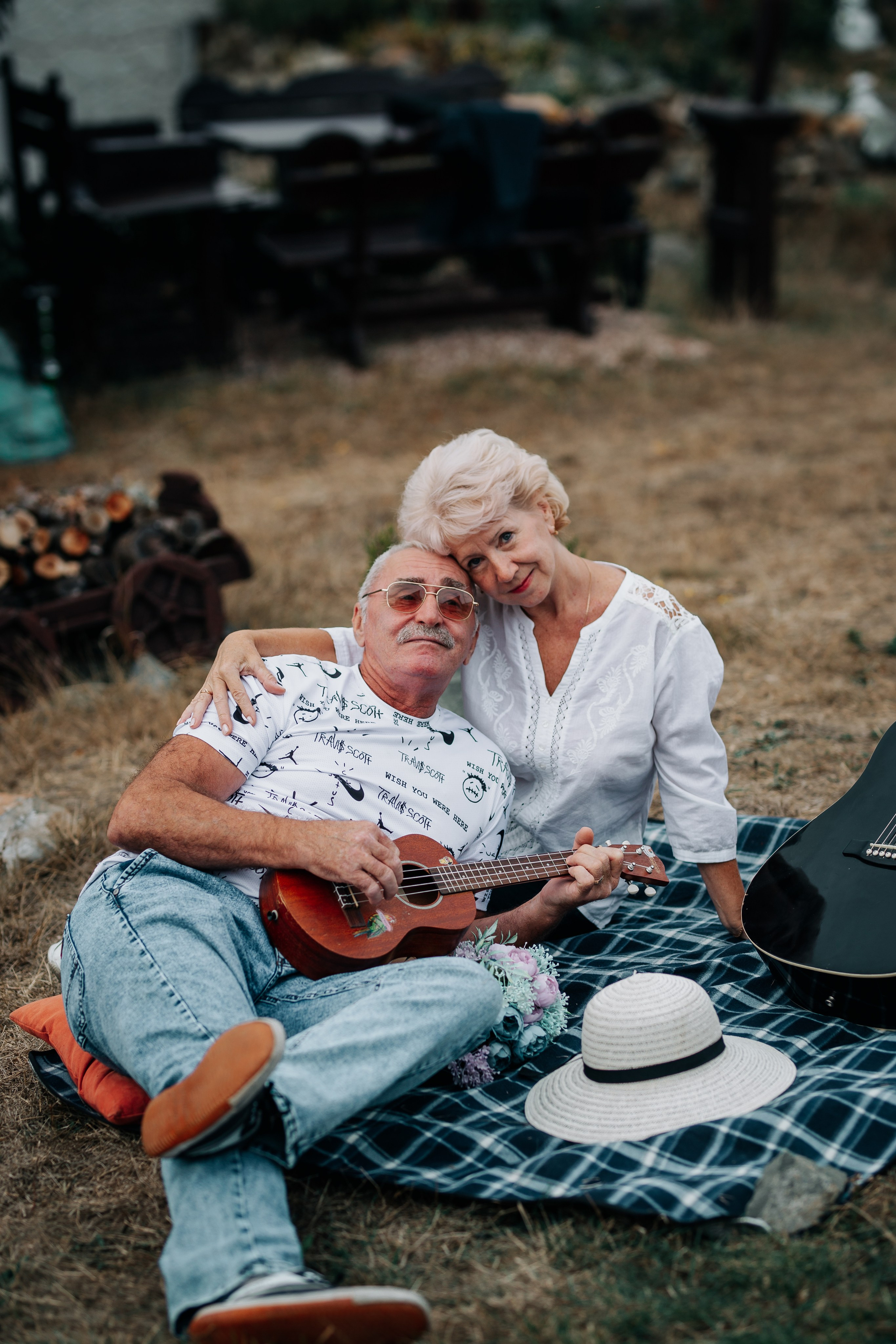 Семейная фотосессия Александра и Марии дома. Фотограф в Крыму