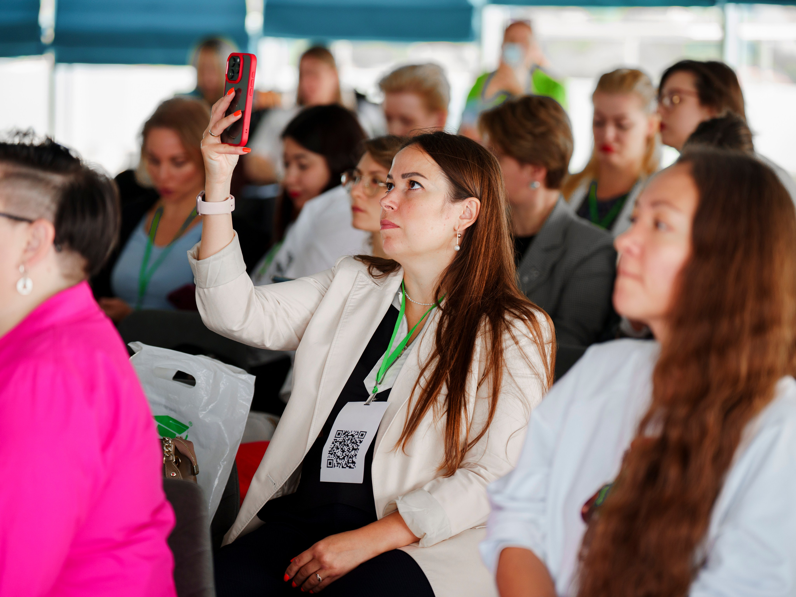 Фотосъёмка конференции и семинаров в Сочи. Фотограф видеограф Геннадий Янбаев в Сочи, Краснодаре