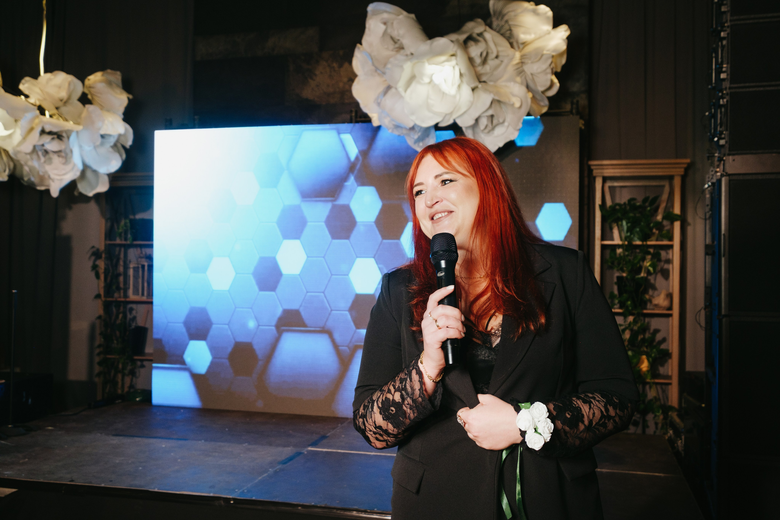 Корпоратив в Сириусу (Адлер) 10 лет компании. Свадебный фотограф Денис Ожигин в Краснодаре и крае. Эмоциональная и стильная съемка вашего дня