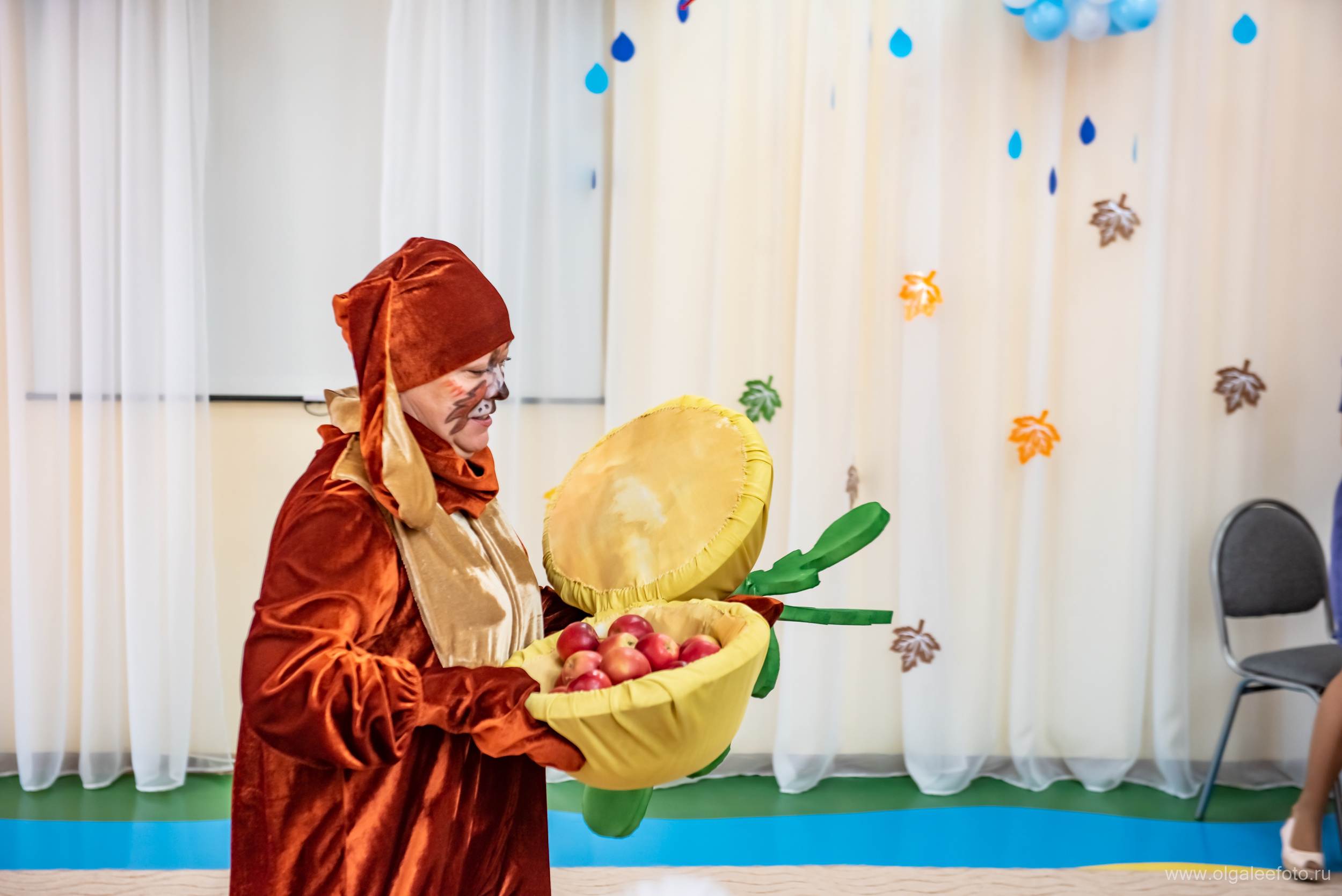 Репортажная фотосъемка в иркутске швейная битва детский день рождения. Ольга Ли свадебный семейный фотограф Иркутск