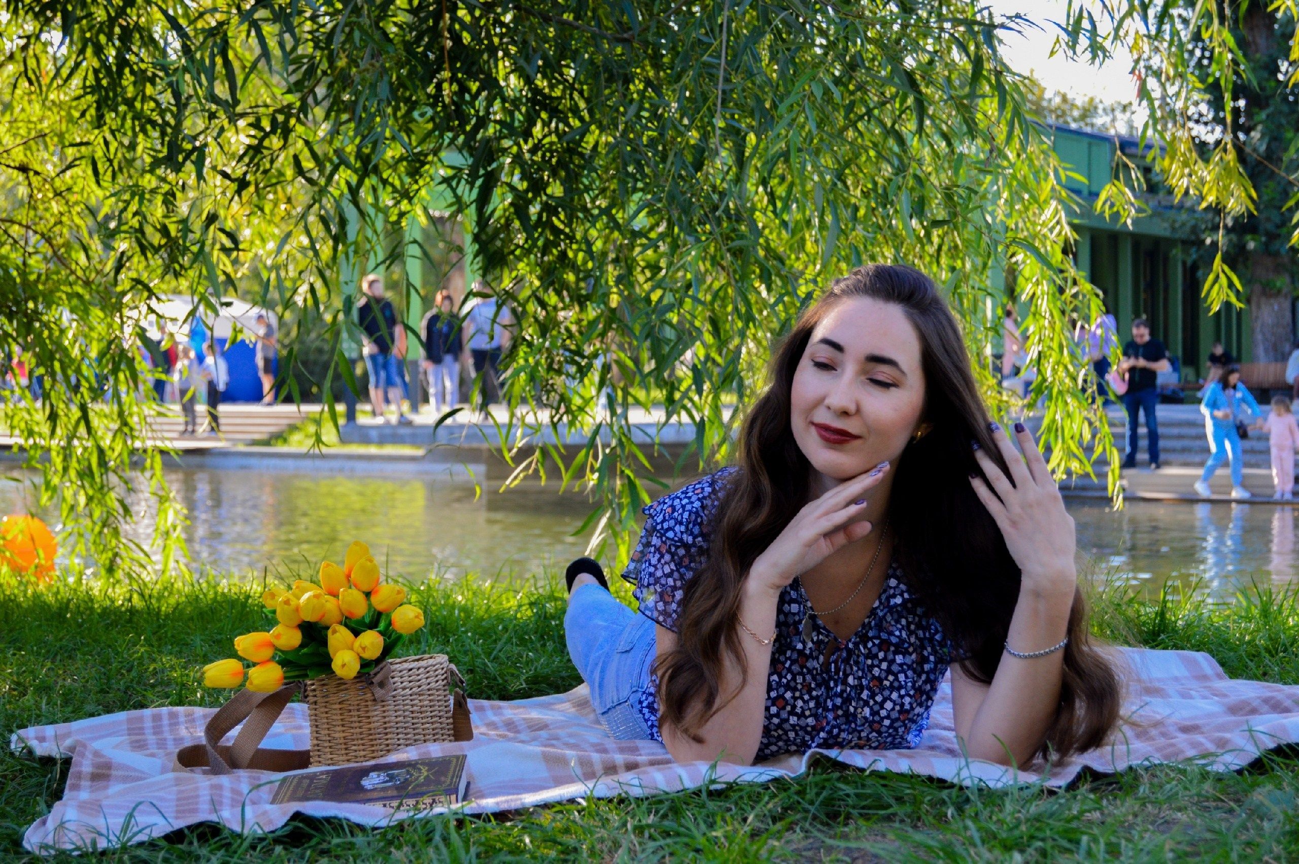 Парк Изумрудный| Прогулочная фотосессия Юля|10.09.2023. Фотограф-видеограф Познякова Любовь