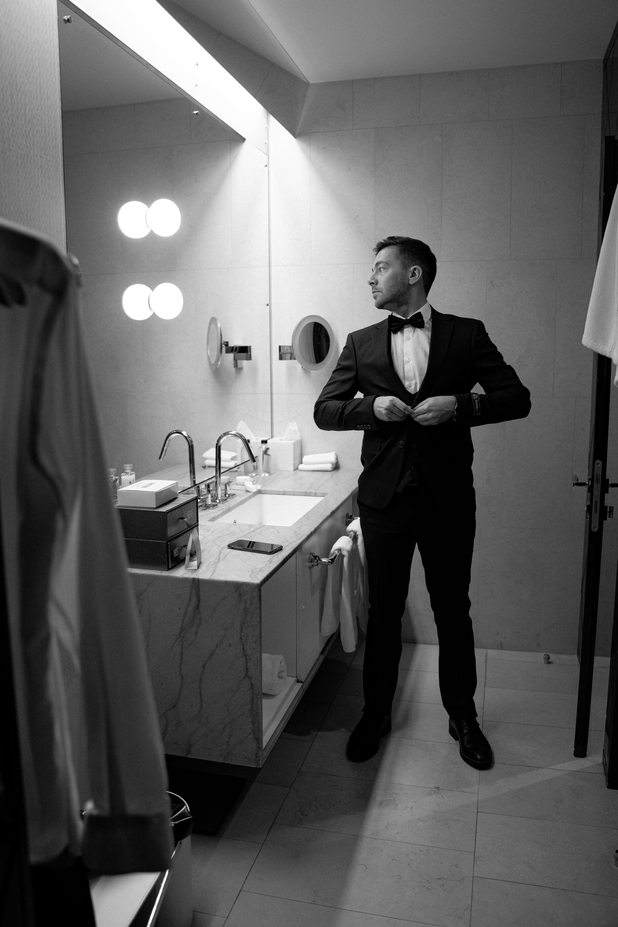 Евгений Магдалина. Камерная свадьба в отеле Софитель в стиле садовая флористика. Свадебный фотограф организатор в Санкт-Петербурге Ассоль Опарина