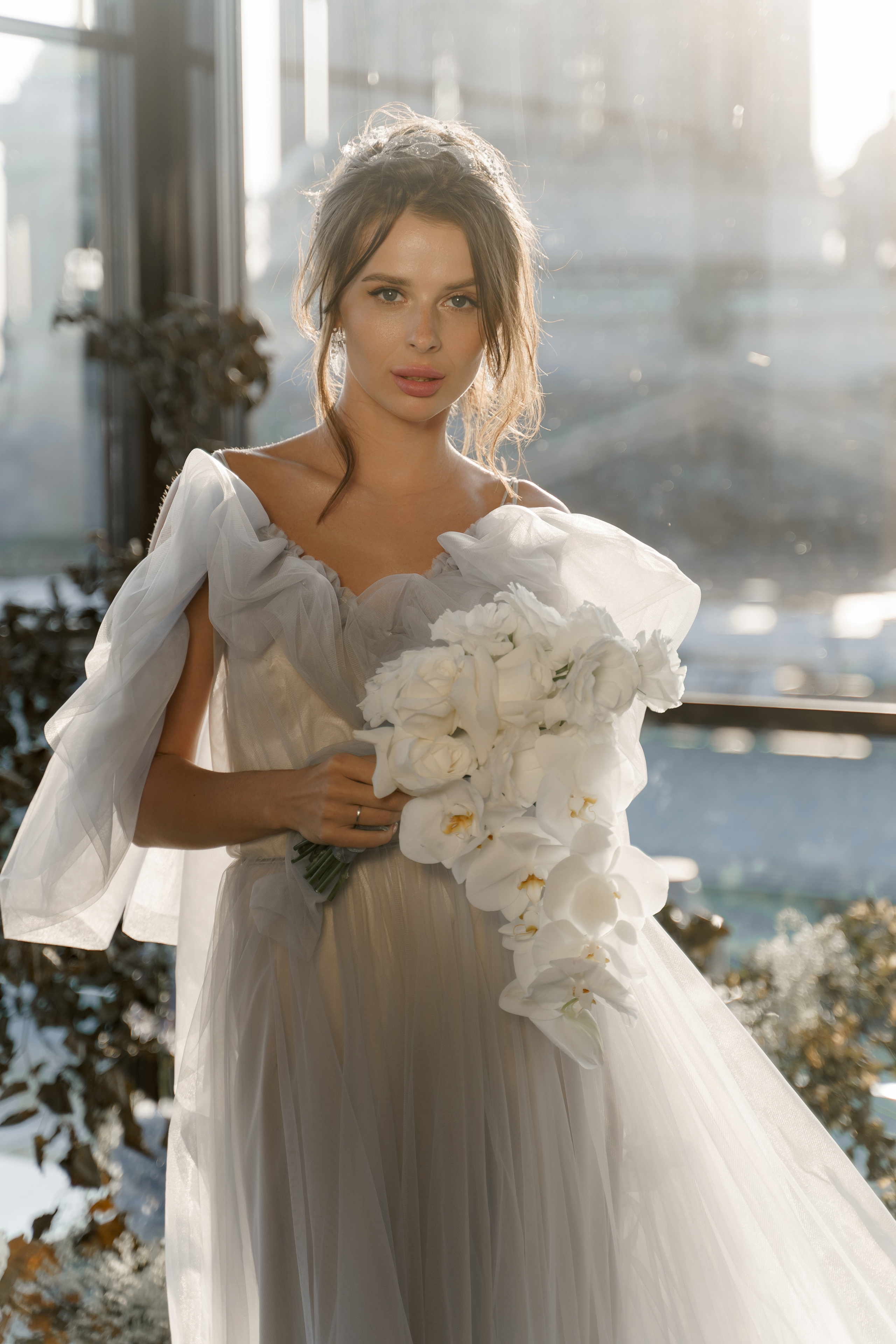 Евгений Магдалина. Камерная свадьба в отеле Софитель в стиле садовая флористика. Свадебный фотограф организатор в Санкт-Петербурге Ассоль Опарина