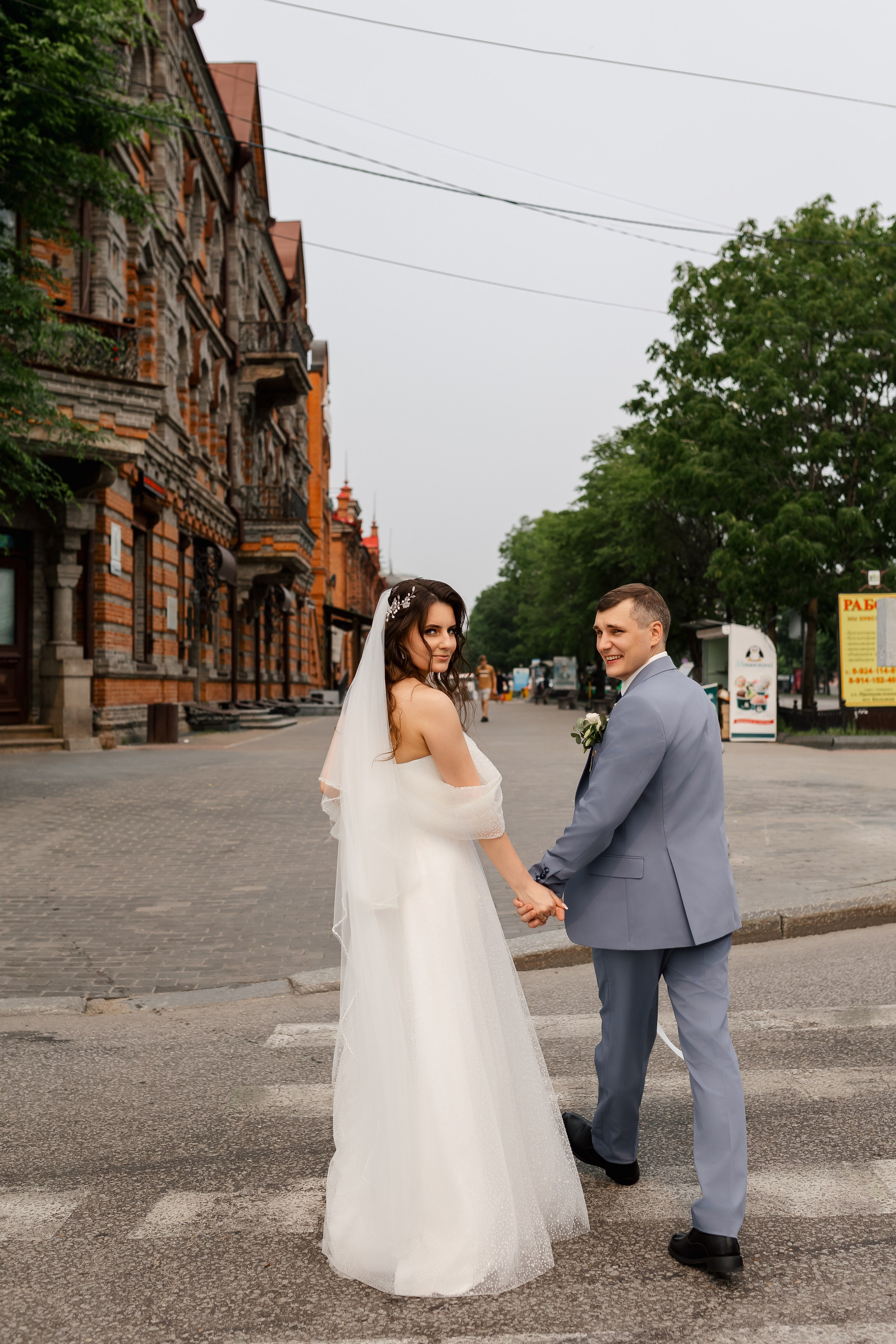 Антон и Яна. Сборы. Дом Офицеров. Выездная. Мельница. Свадебный фотограф в Хабаровске