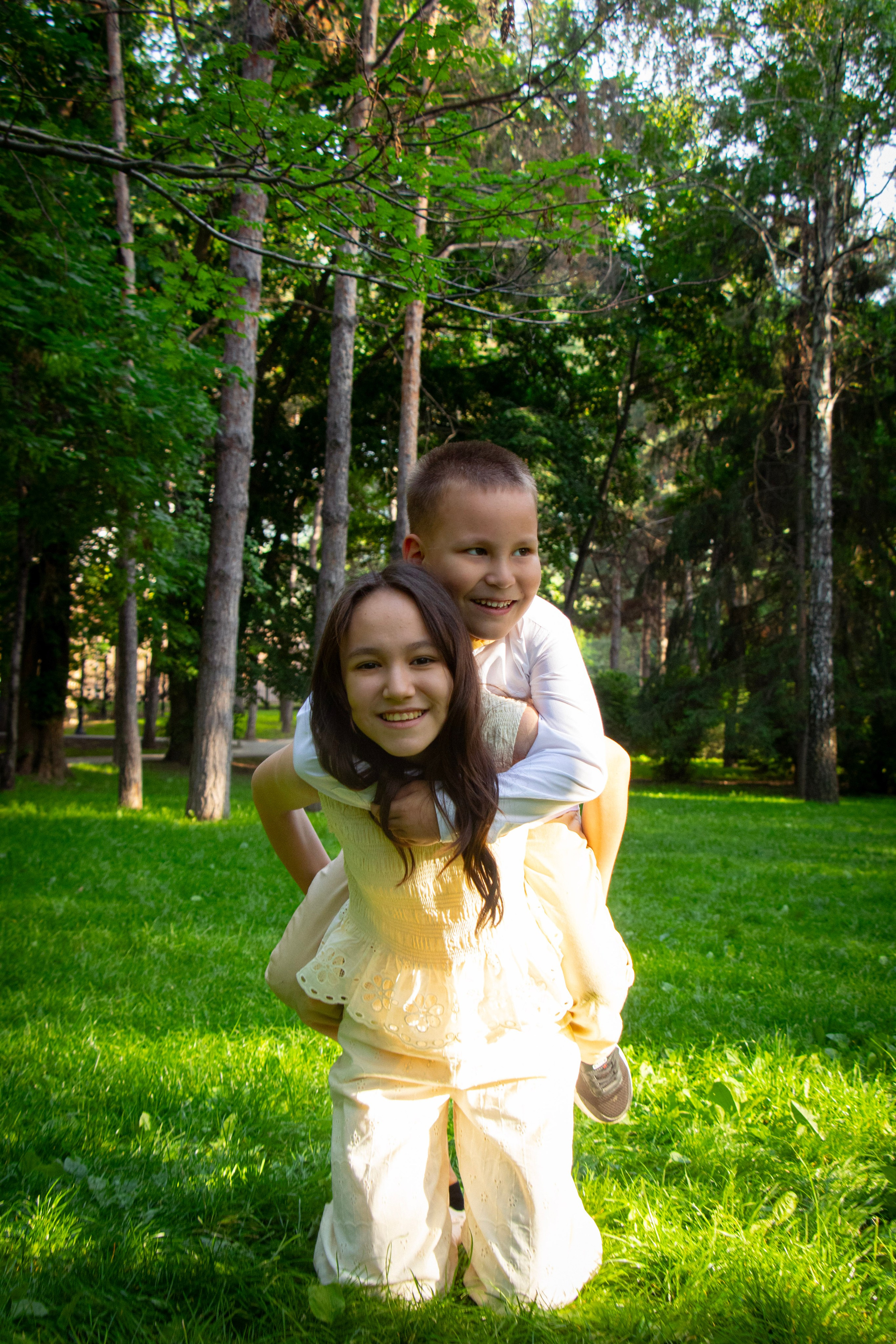 Aliya. ______