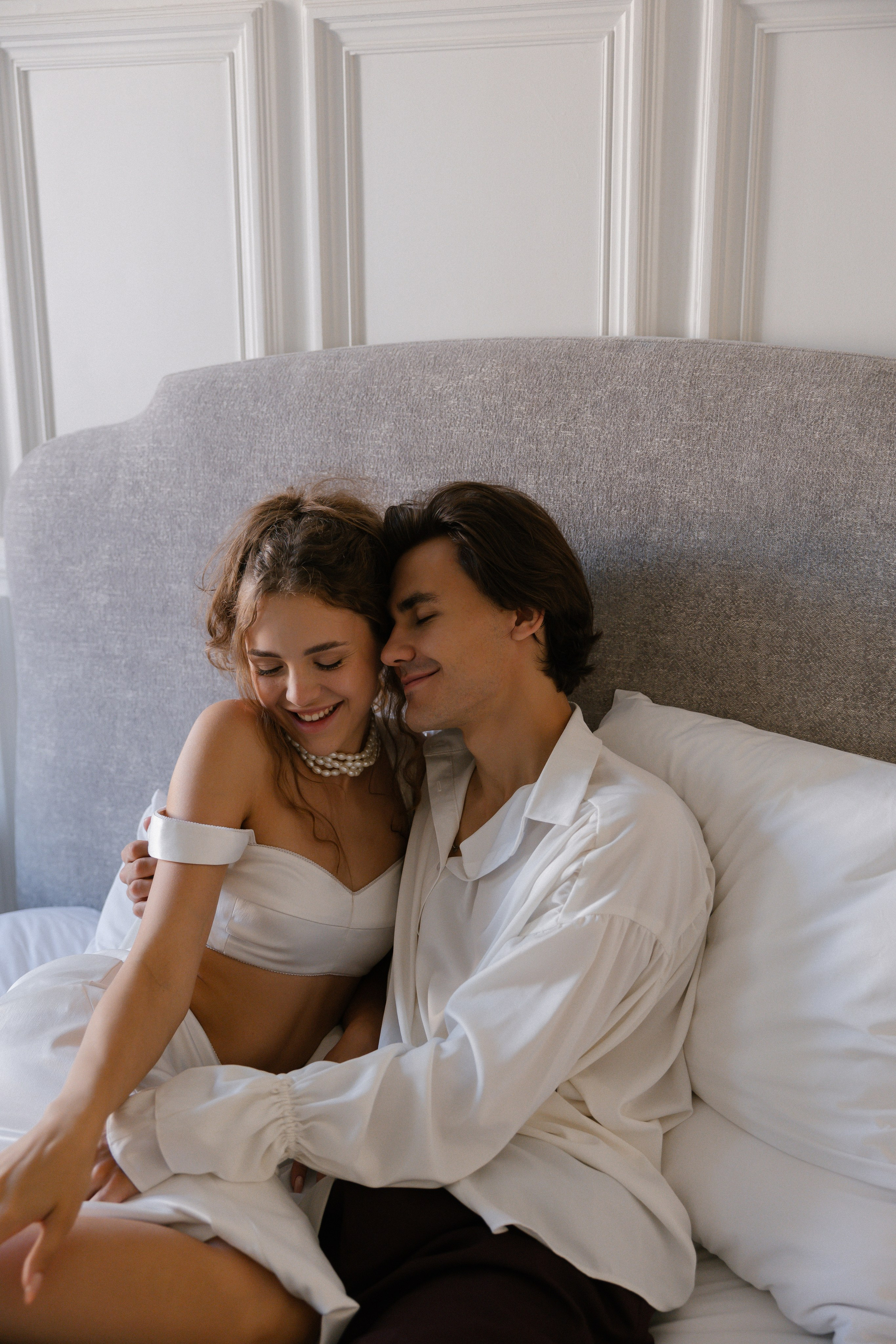 В квартире на Невском